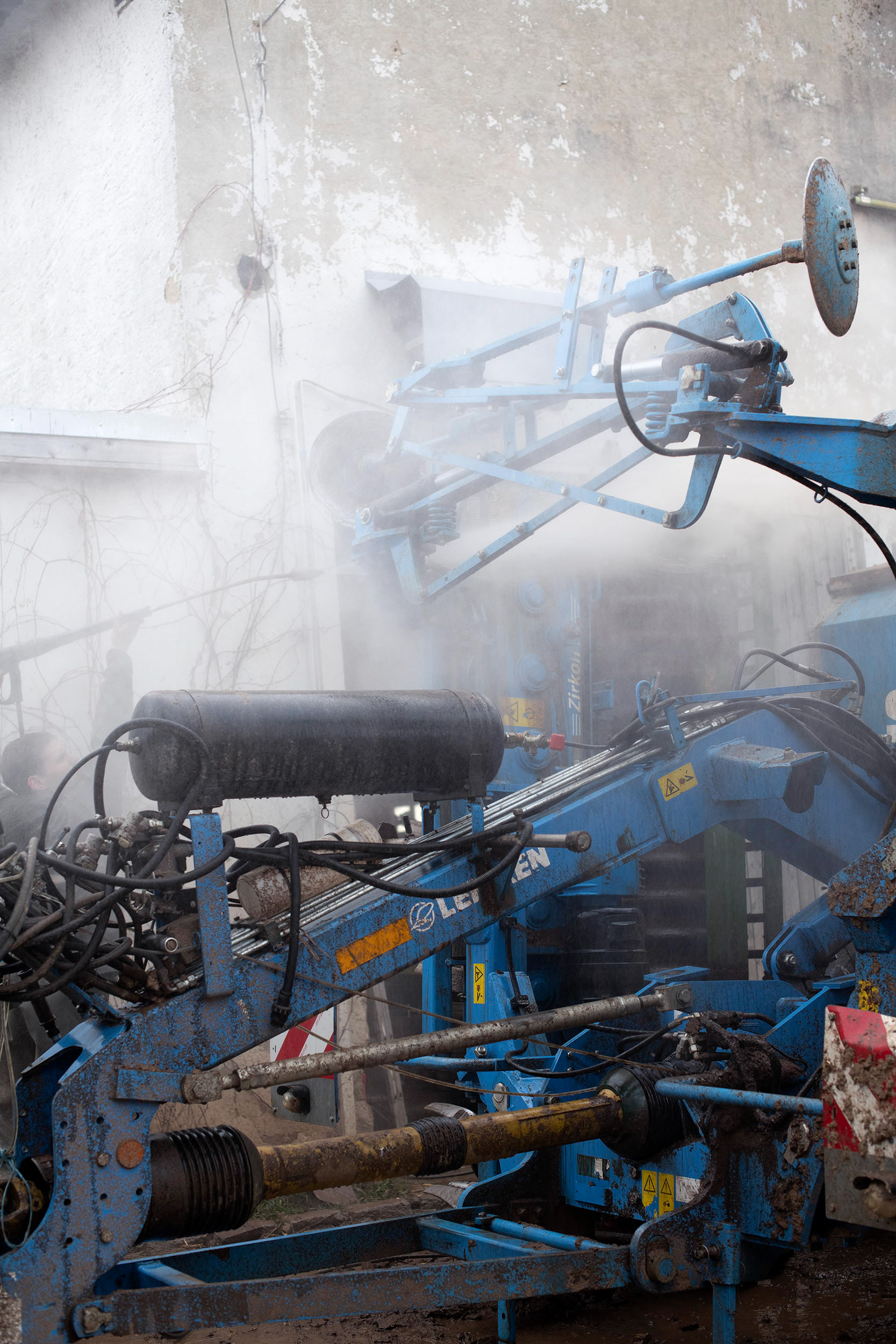 "machine in steam"