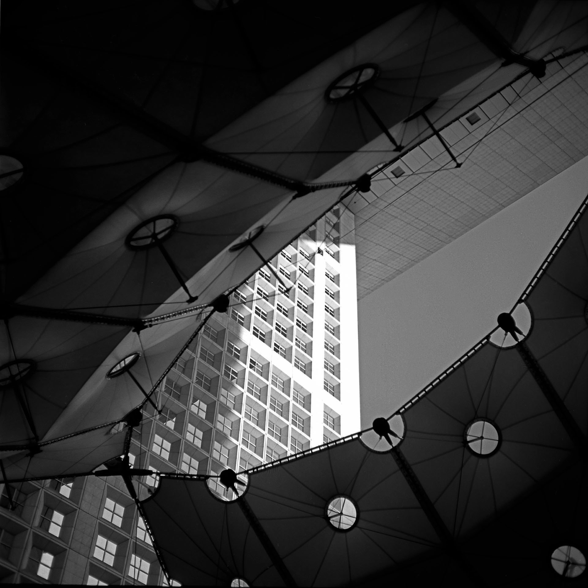 Grande Arche de la Defense, Puteaux, France - 1992