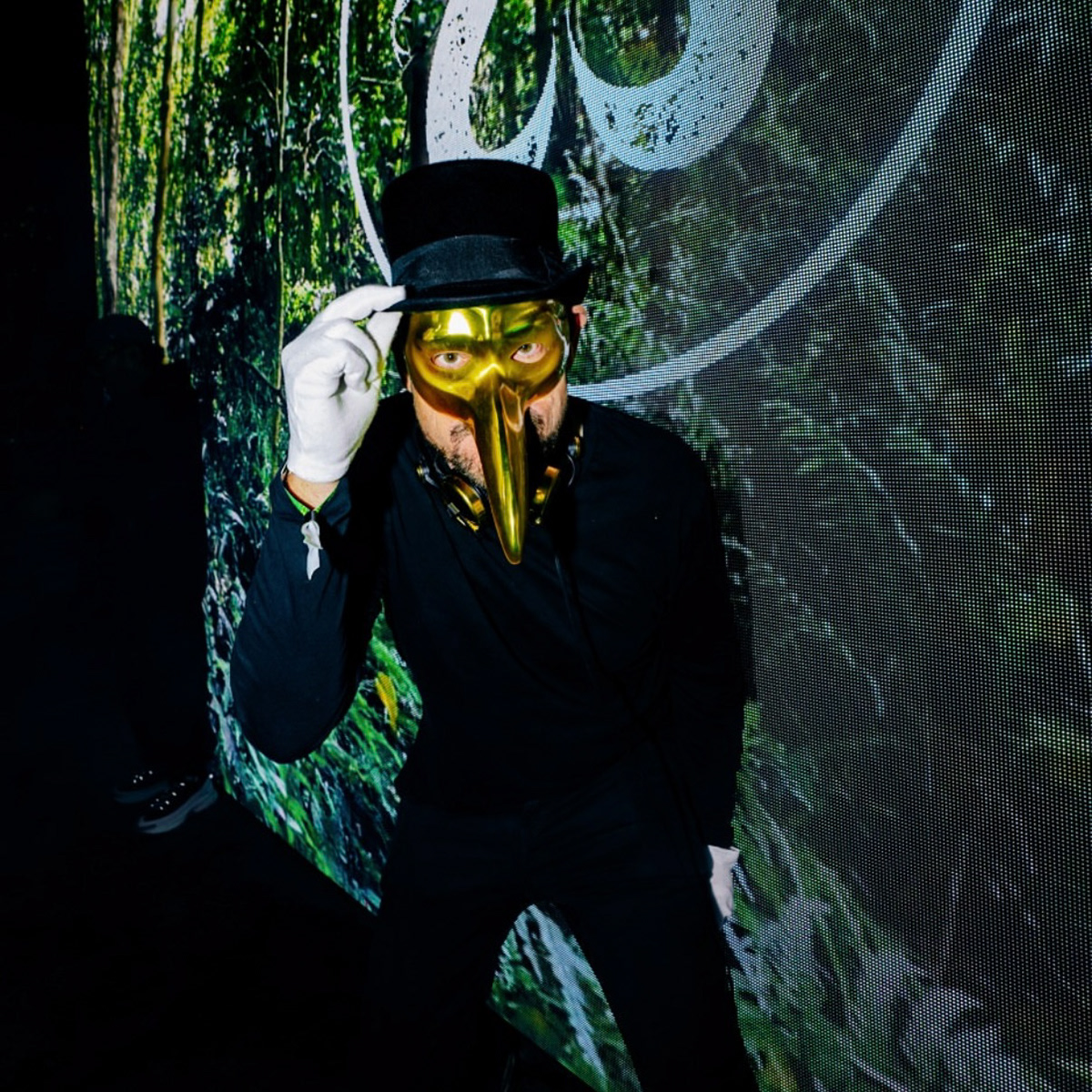 CLAPTONE