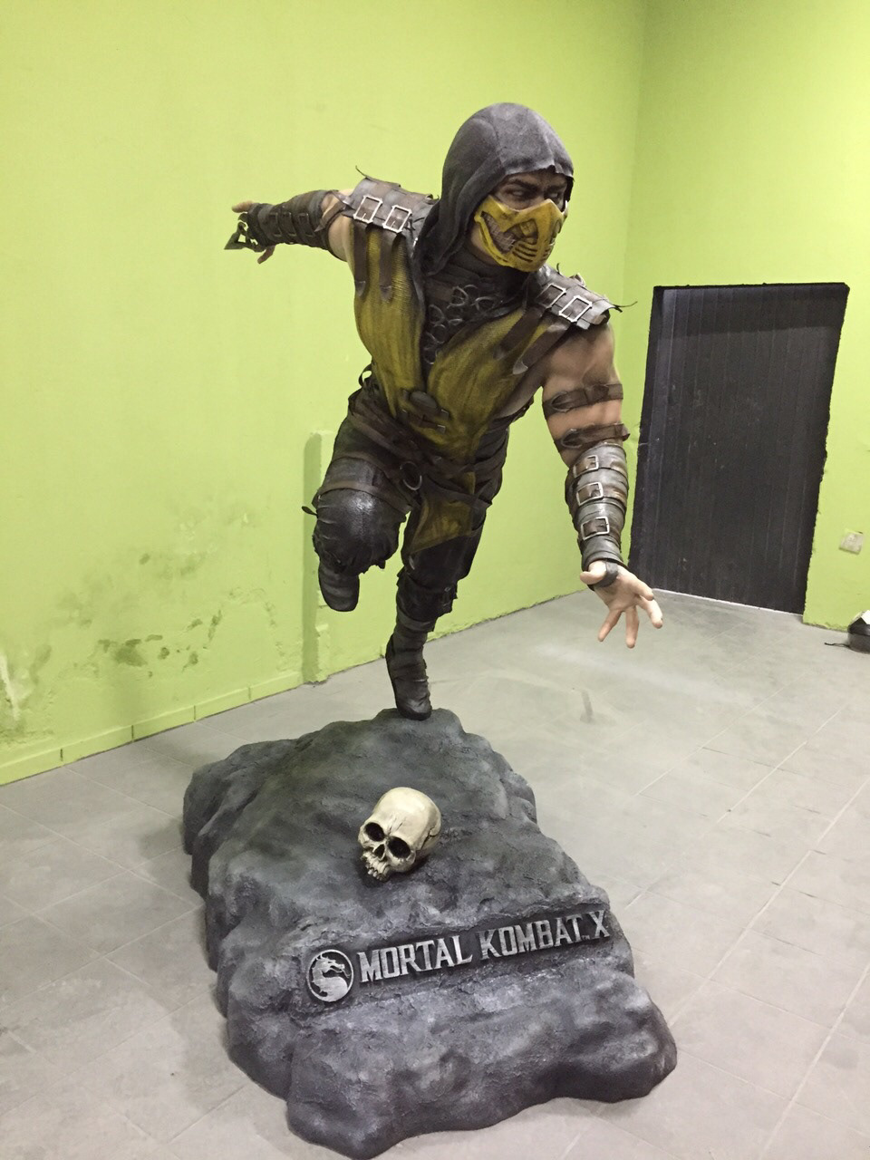 Mortal Kombat X Scorpion Life Size Statue