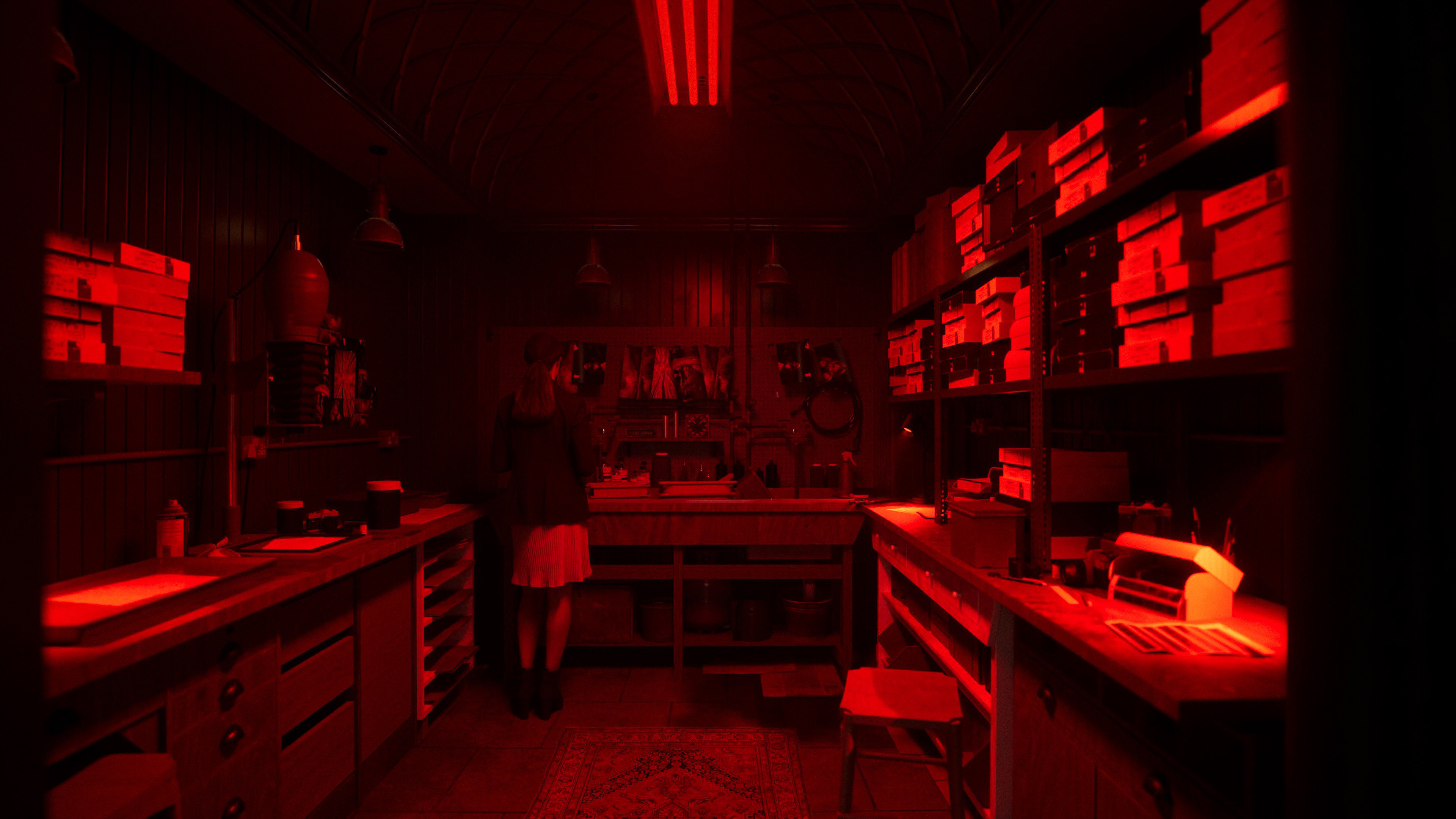 SURFACE / APPLE - DARK ROOM