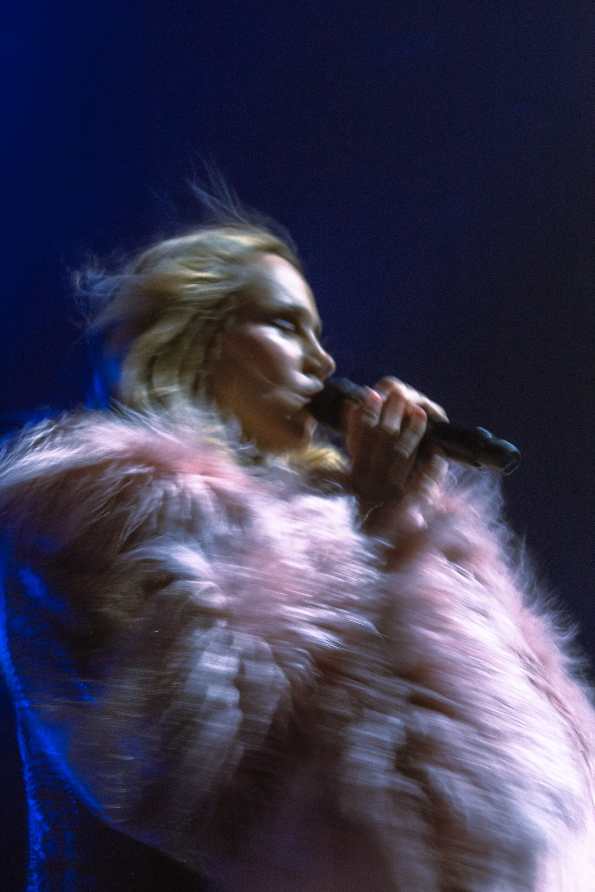 Suki Waterhouse, 2024