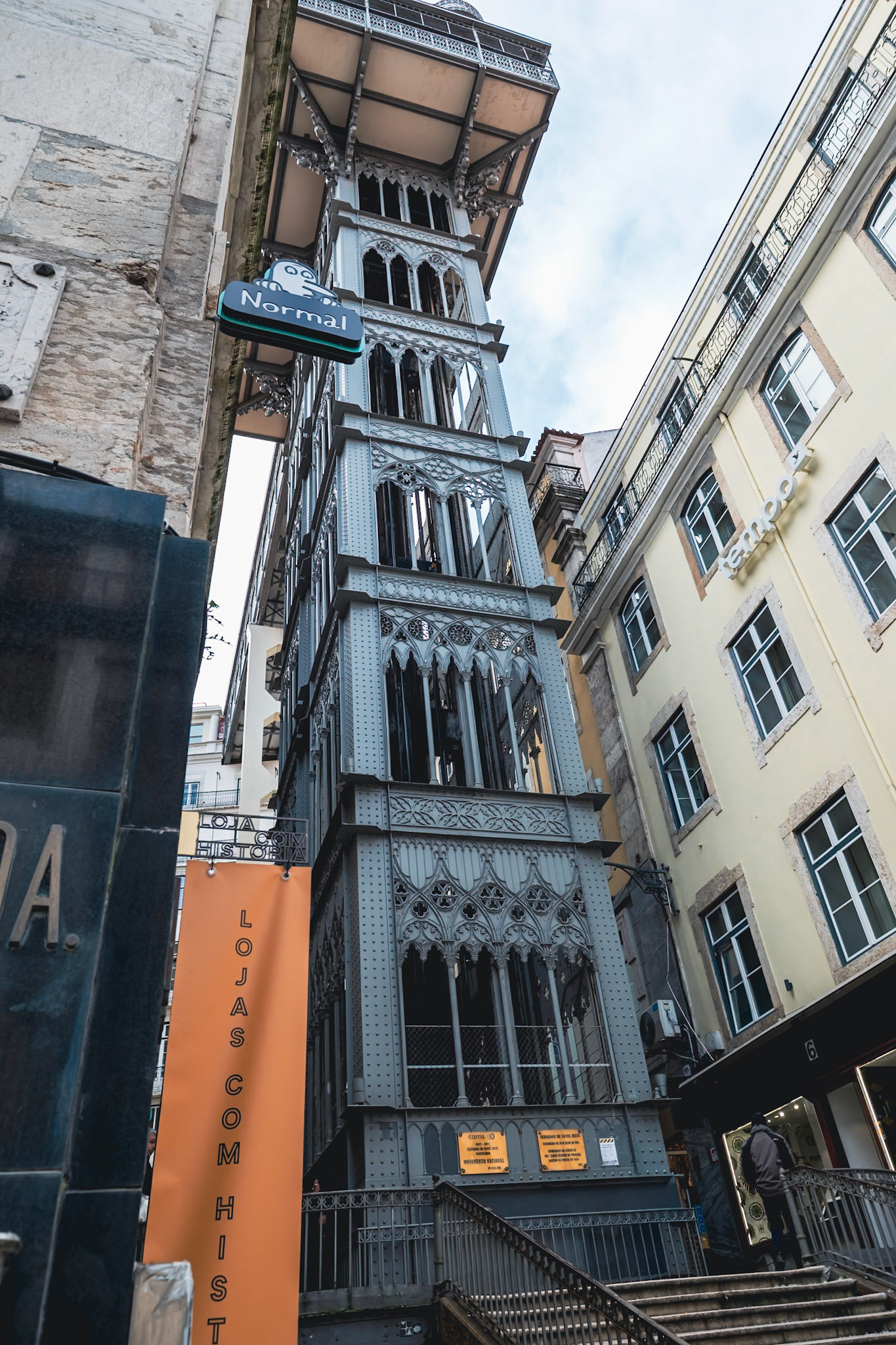 Elevador de Santa Justa permet de relier la Baixa pombalina au Bairro Alto