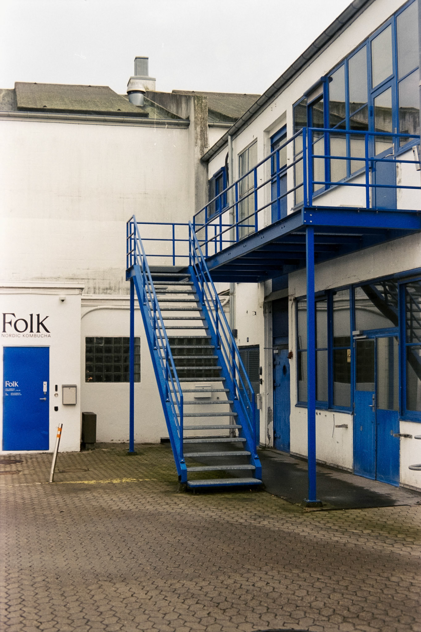 Nikon F5 | Kodak Vision3 250D 250