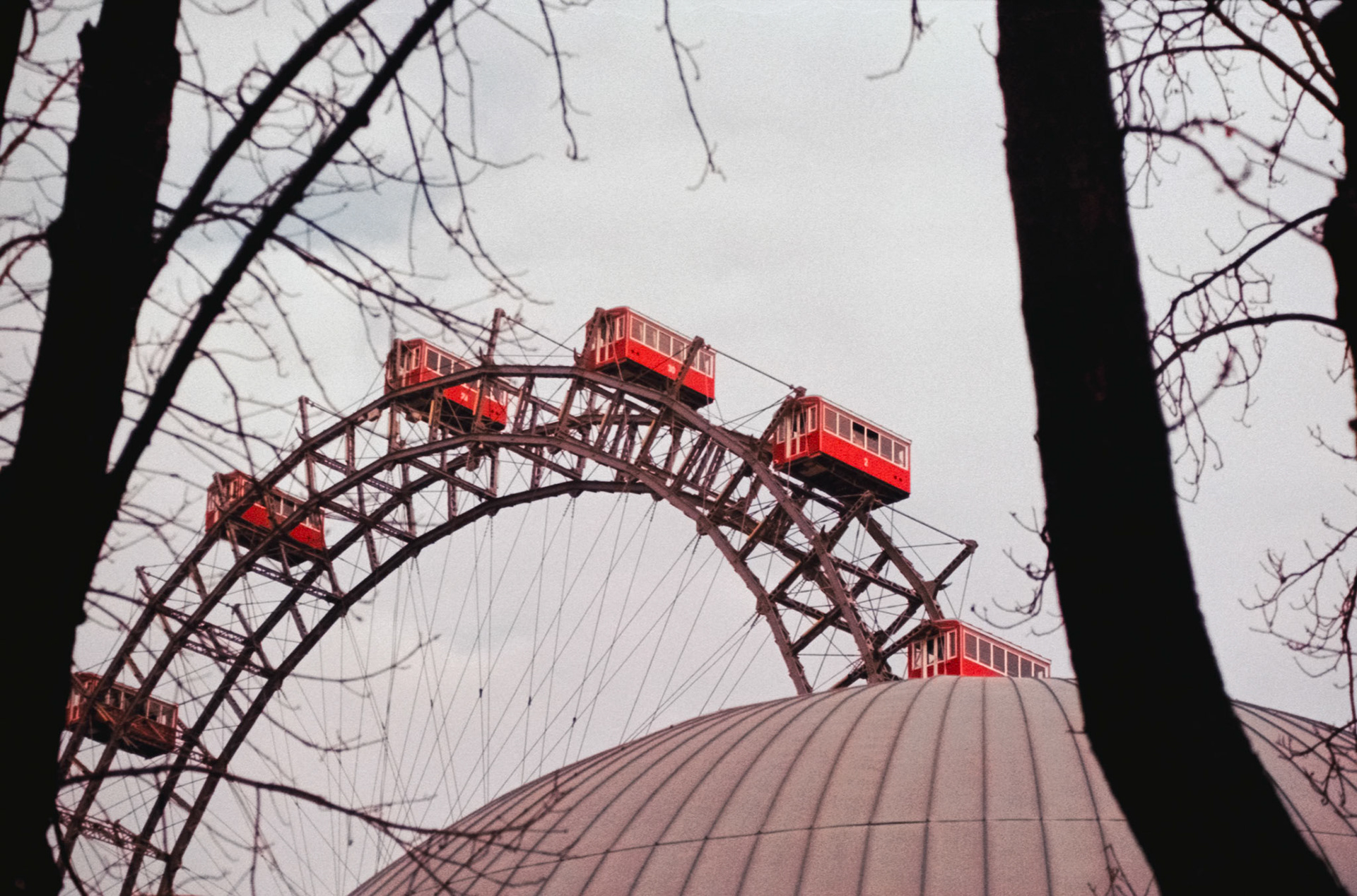 Canon AV-1Scanned with Epson V600