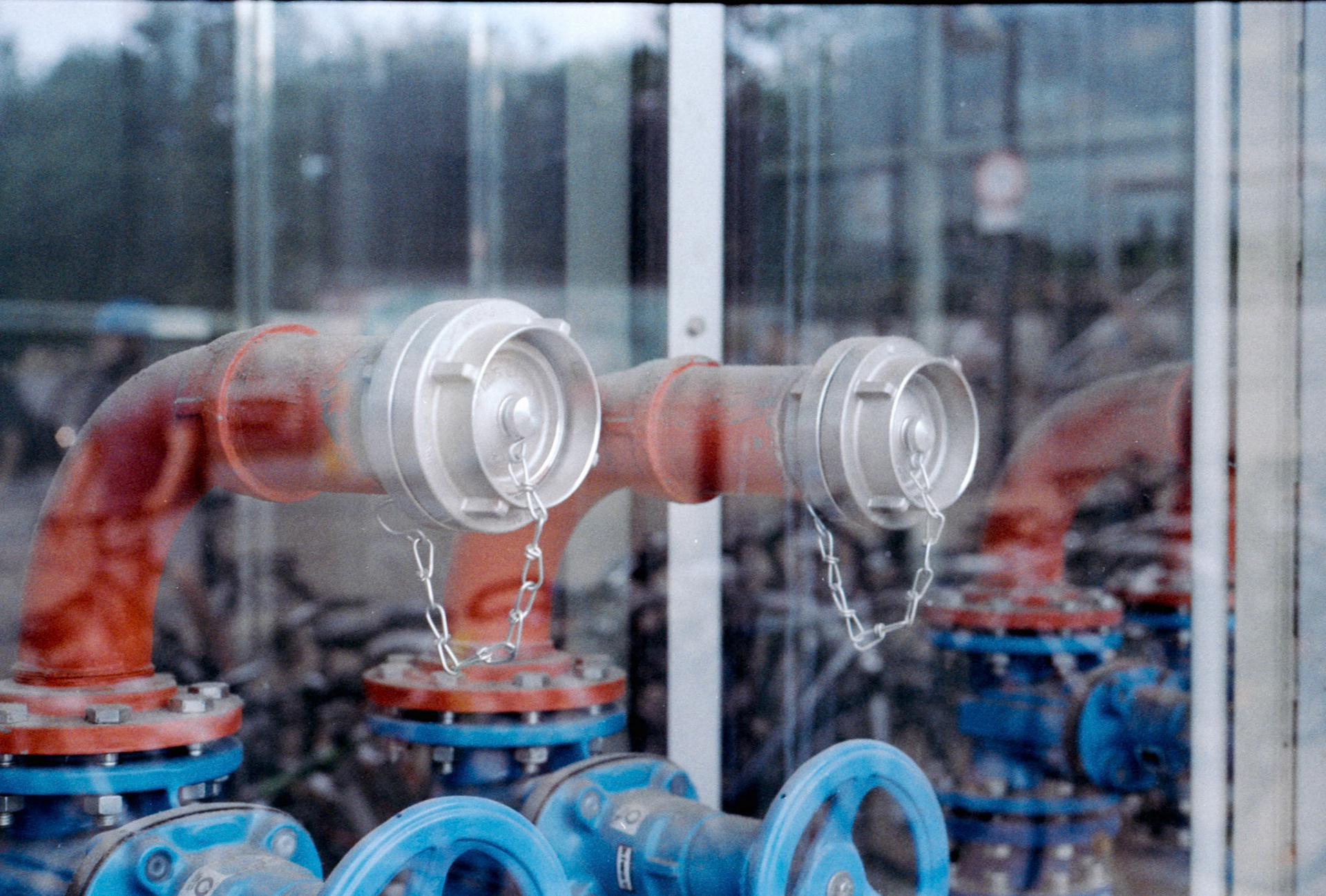 Canon AV-1 | Kodak Pro Image 100 100Scanned with Epson V600