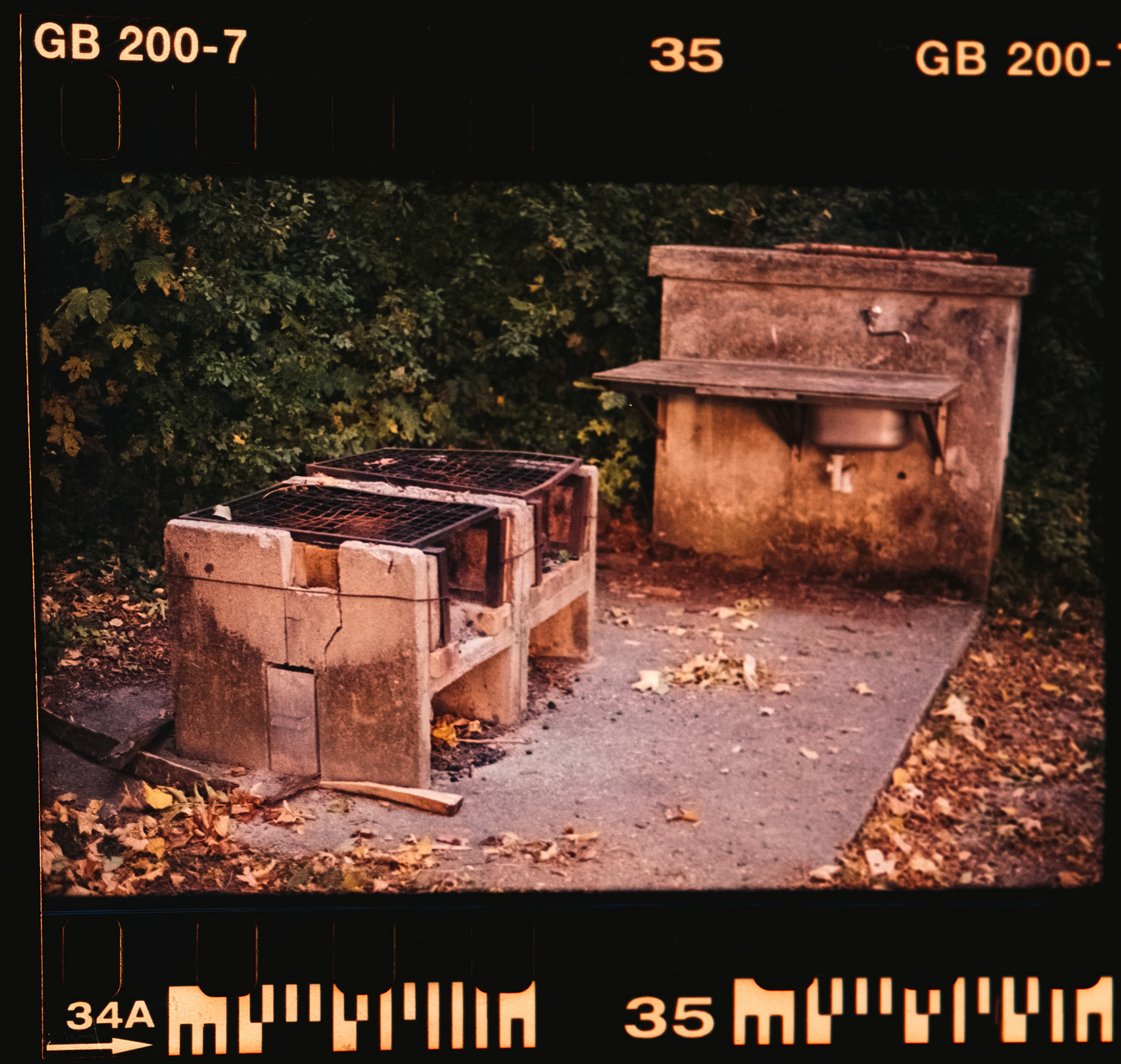 Canon AV-1 | Kodak Gold 200 200Scanned with Epson V600Home developed in