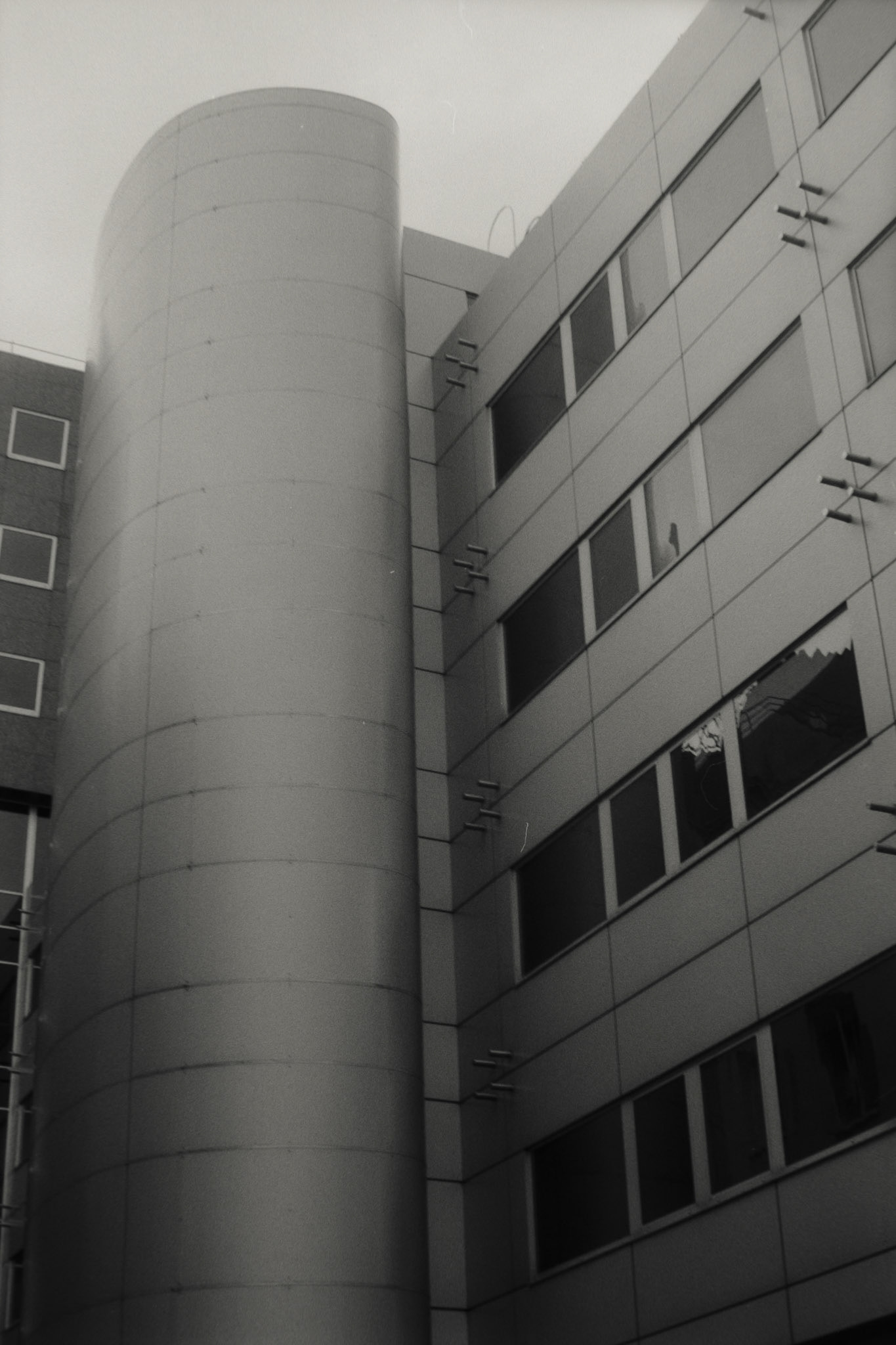 Nikon F5 | Nikkor AF-I 50mm F1.4 | Kodak 400TX 400 @ 1600, +2 devLab developed in