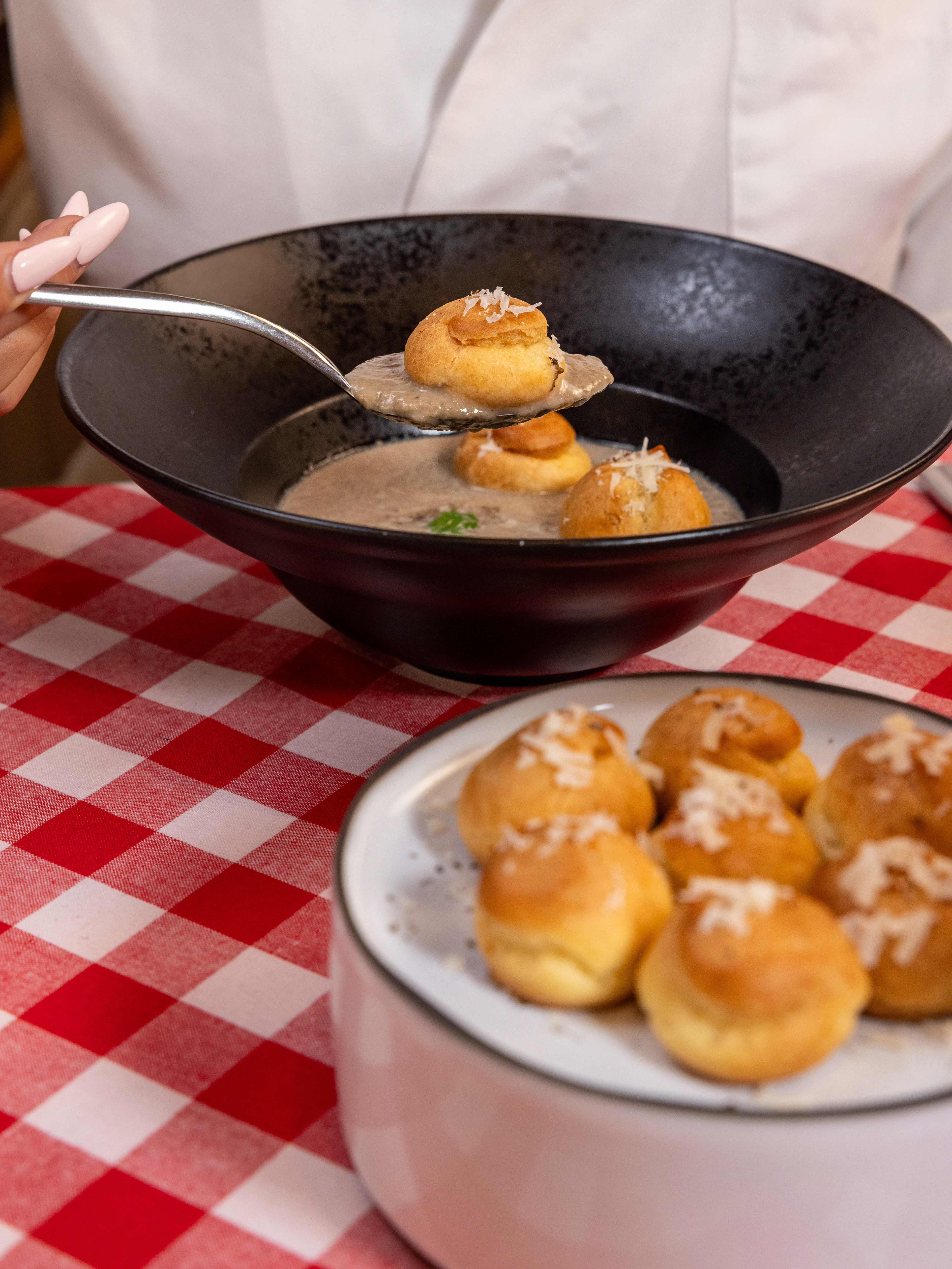 A visual celebration of flavor, warmth, and timeless Italian elegance — captured at Dai Forni by Melankaya Photography & Videography