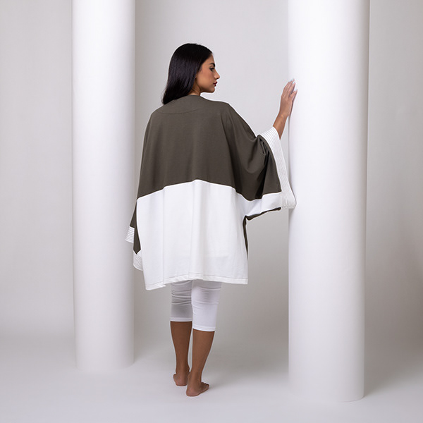Fashion Photoshoot - Paper Pillar Set up - Melankaya Photography Kuwait