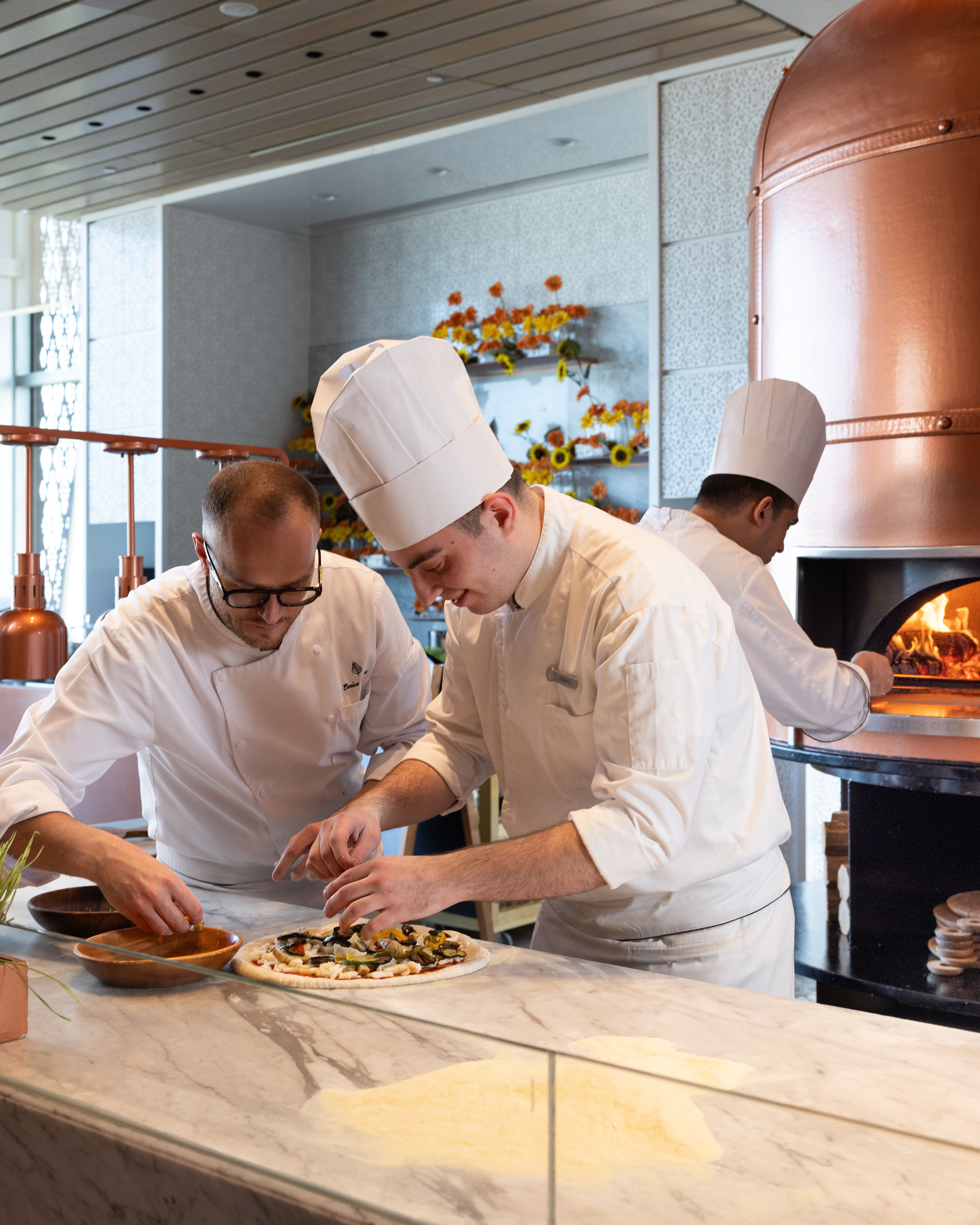 The Art of Atmosphere – Restaurant Photography in Kuwait by @melankaya
