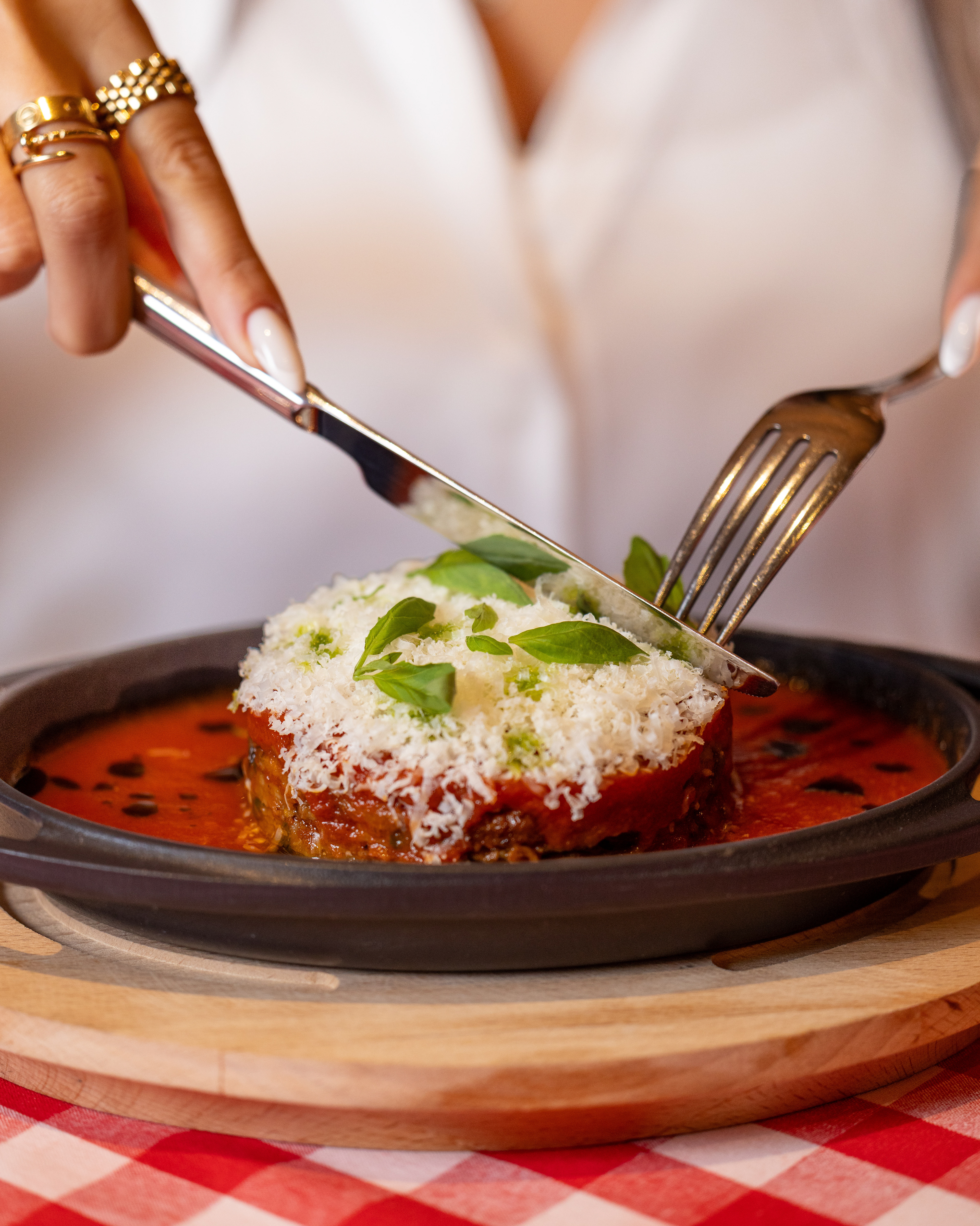 A visual celebration of flavor, warmth, and timeless Italian elegance — captured at Dai Forni by Melankaya Photography & Videography