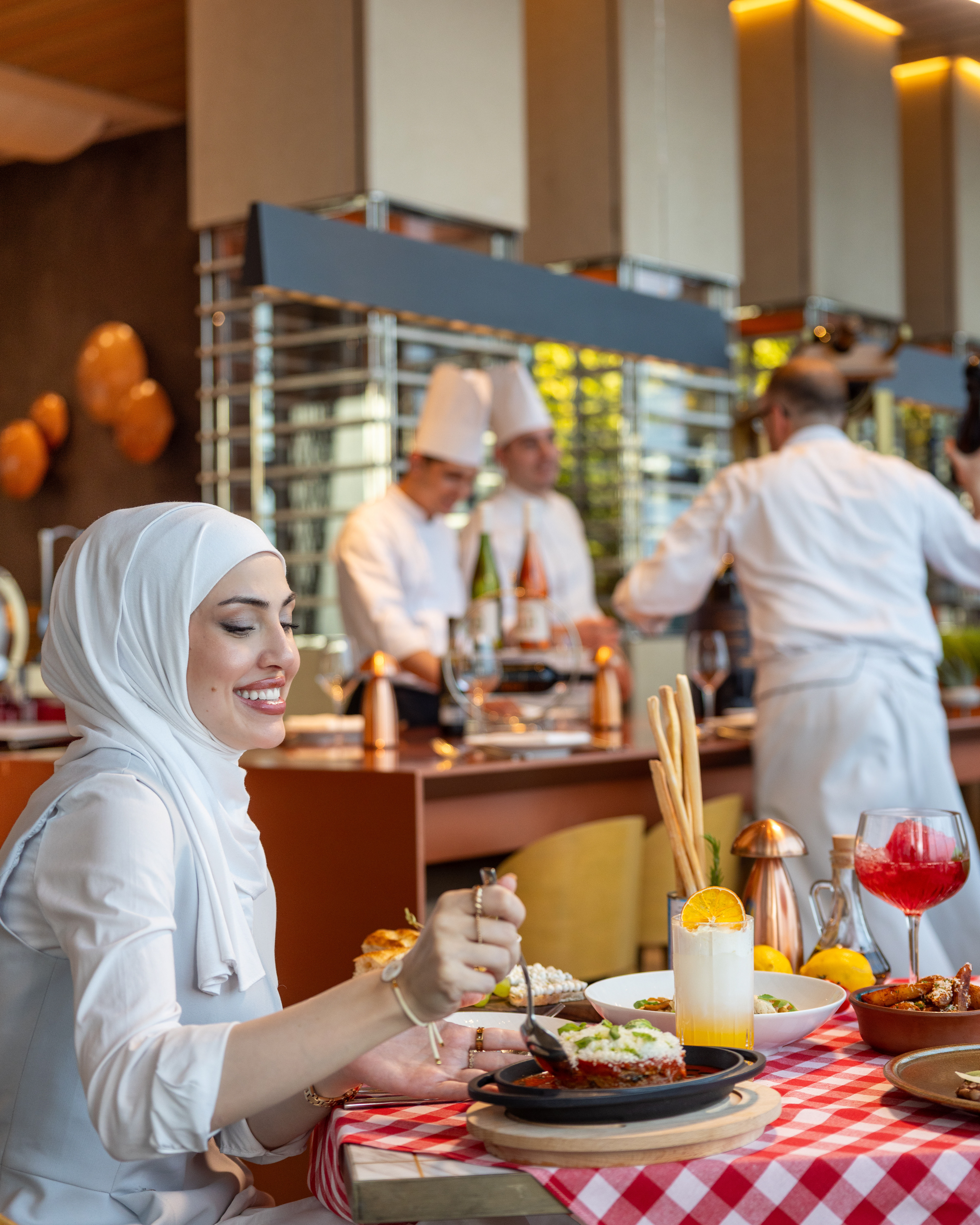 The Elegance of Italian Evenings – Professional Restaurant Photography by @melankaya