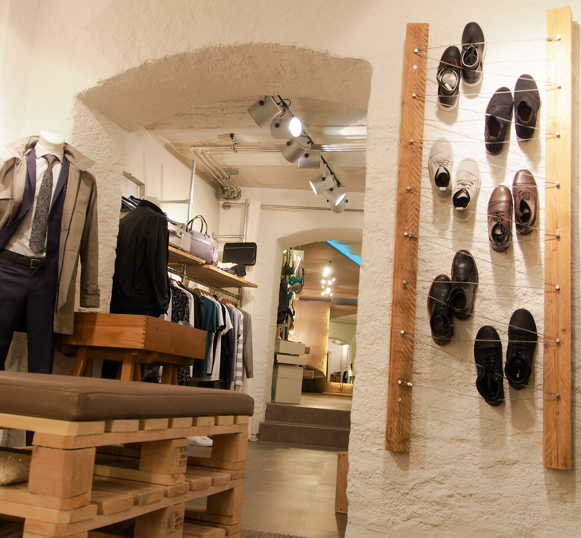 Walk Up: Schuhregal