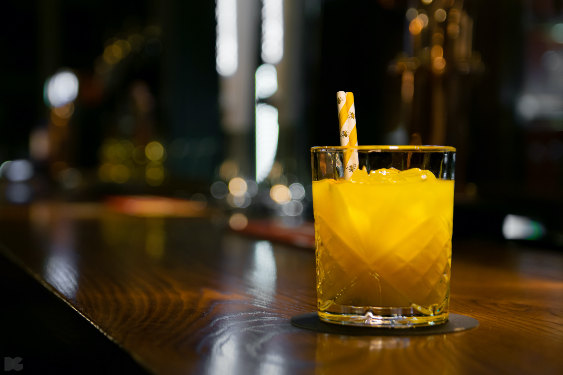 David Gilmore Design - The Manchester Bee Paper Straw