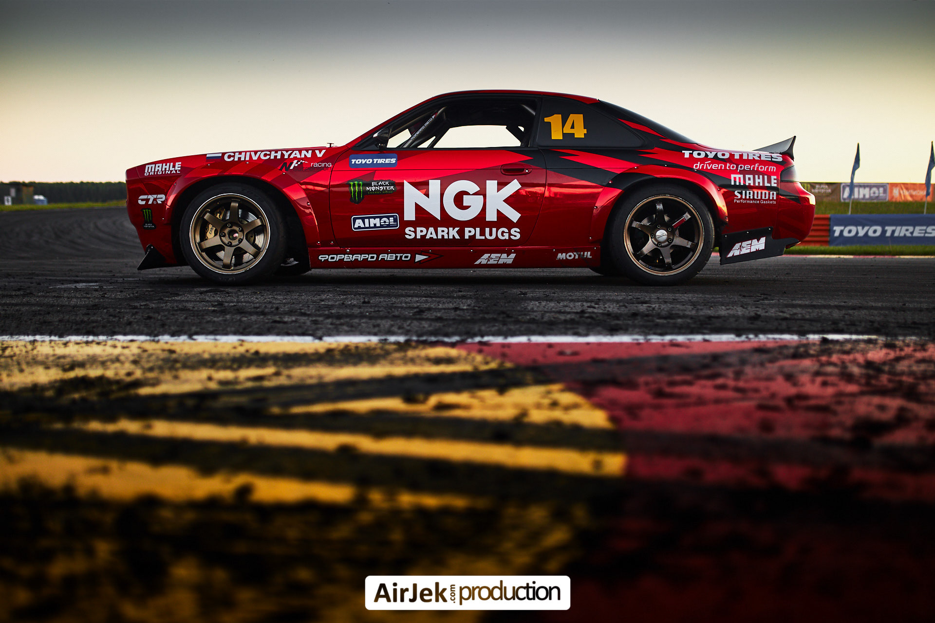 Nissan Silvia s14 рокет босс NGK