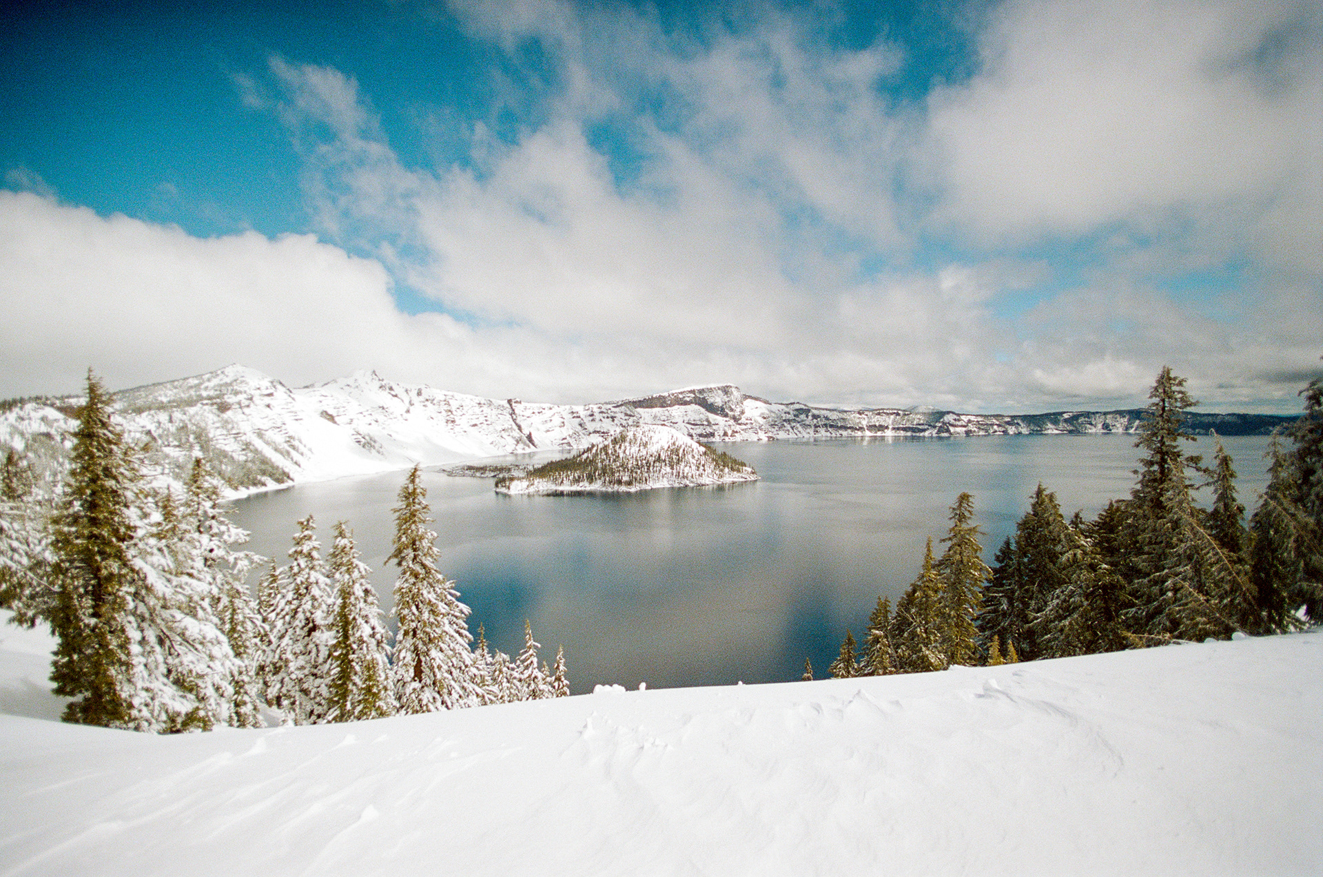 2022 - Minolta A7, 2019 Expired Portra 400 - Crater Lake, OR