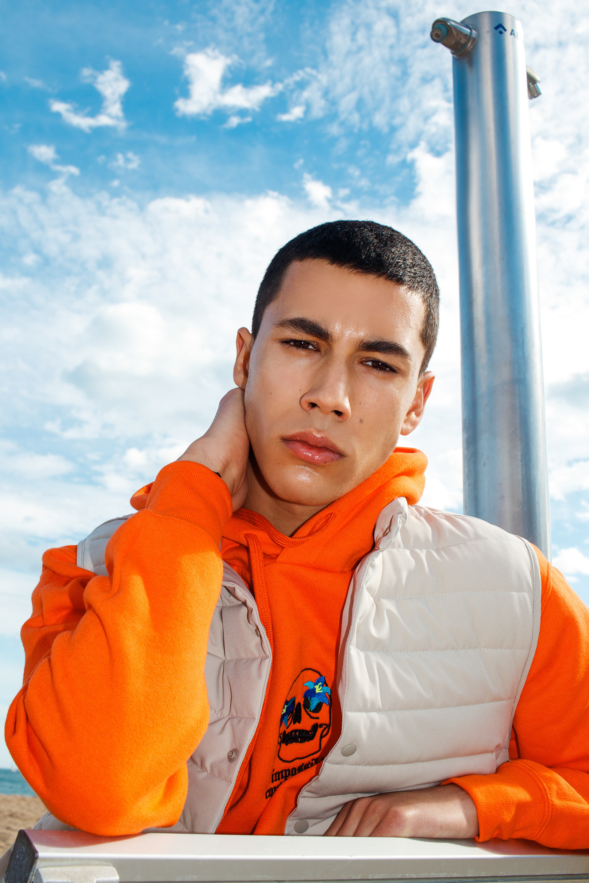 Andrej / TwoManagement / 02.20