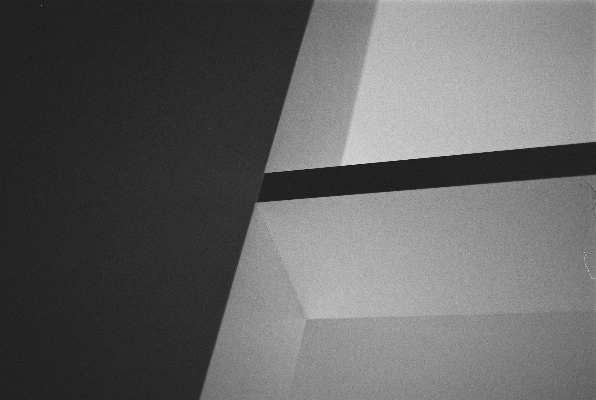 Shapes : Pentax ME 50mm f/1.7 Kodak Tmax 400