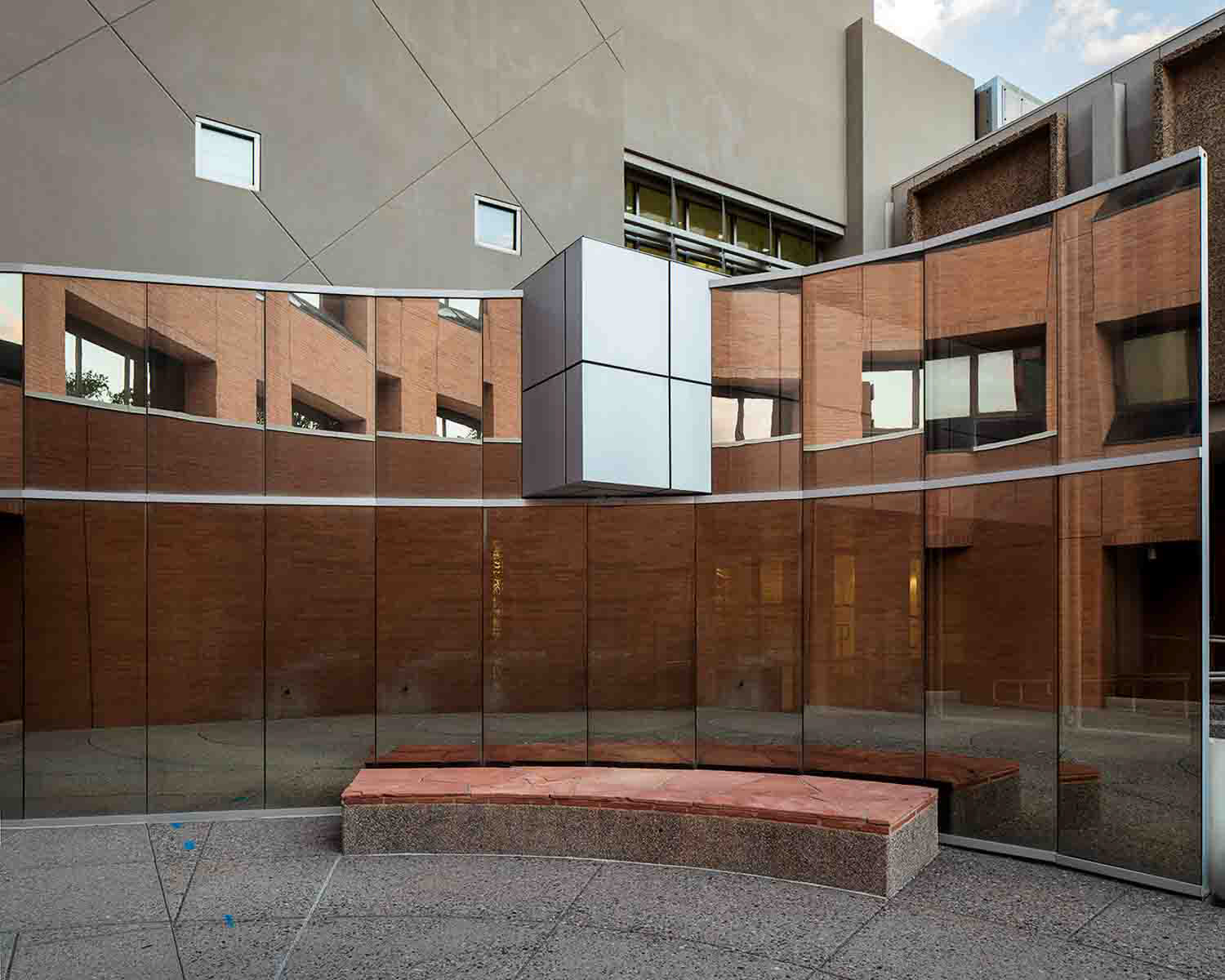 Mirror Wall, 2015