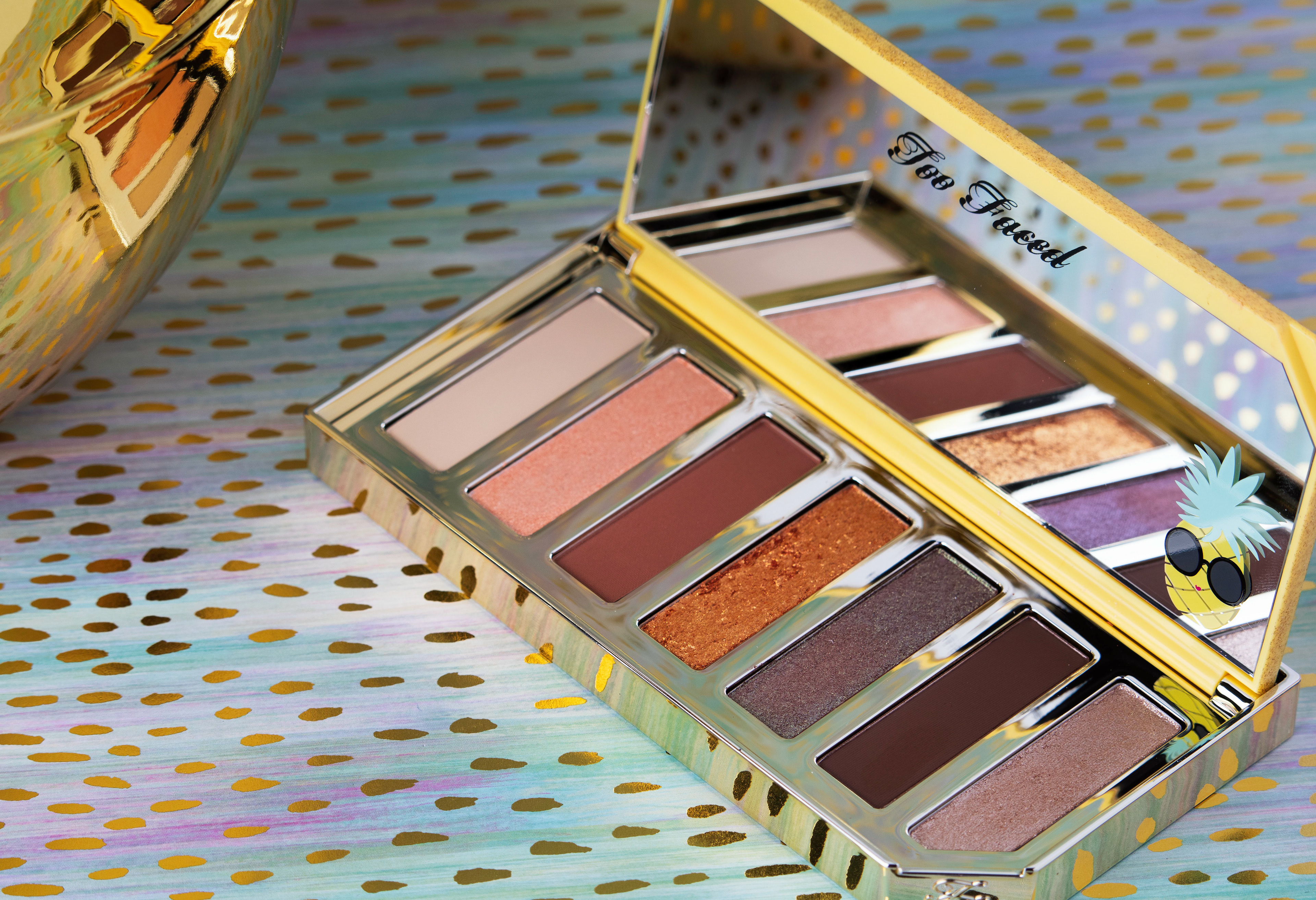 Too Faced Sparkiling Pineapple Palette