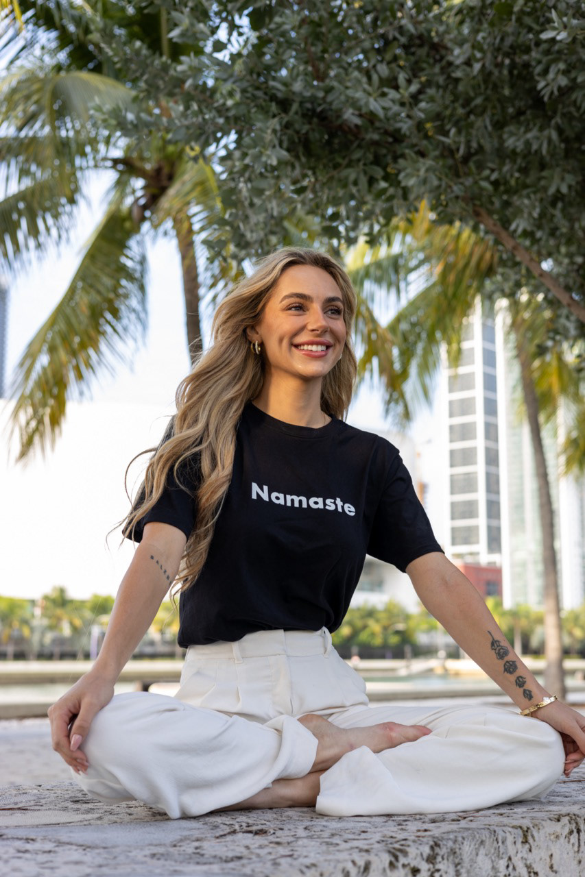 Kara Gault models for Happyinteractions.co in Miami, Florida: photography by Johnny Michael