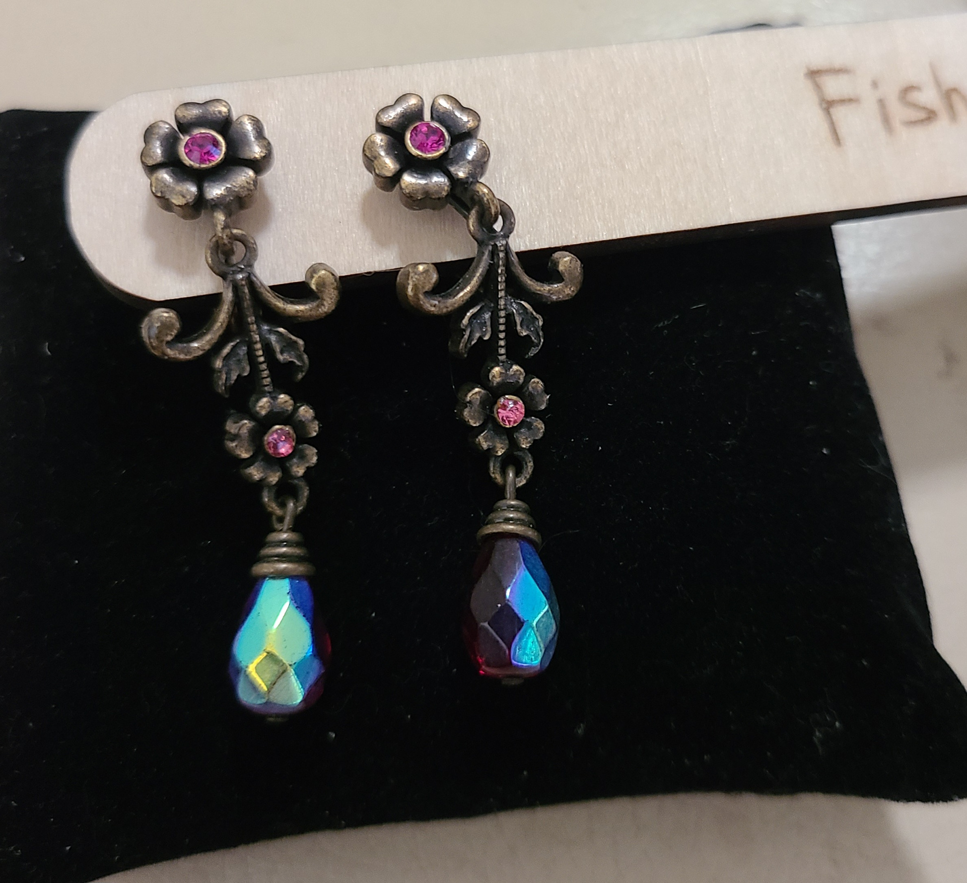 $20 c.1980s Avon clip on earrings