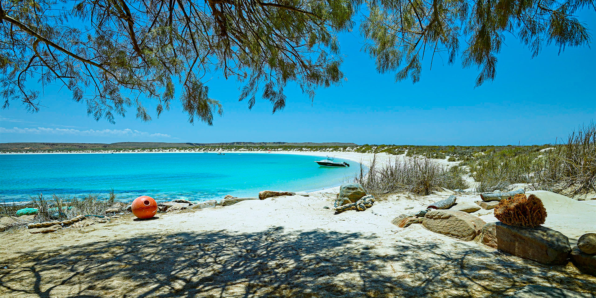 Norbill Bay, Rosemary Island Dampier - Order Code Pilb031