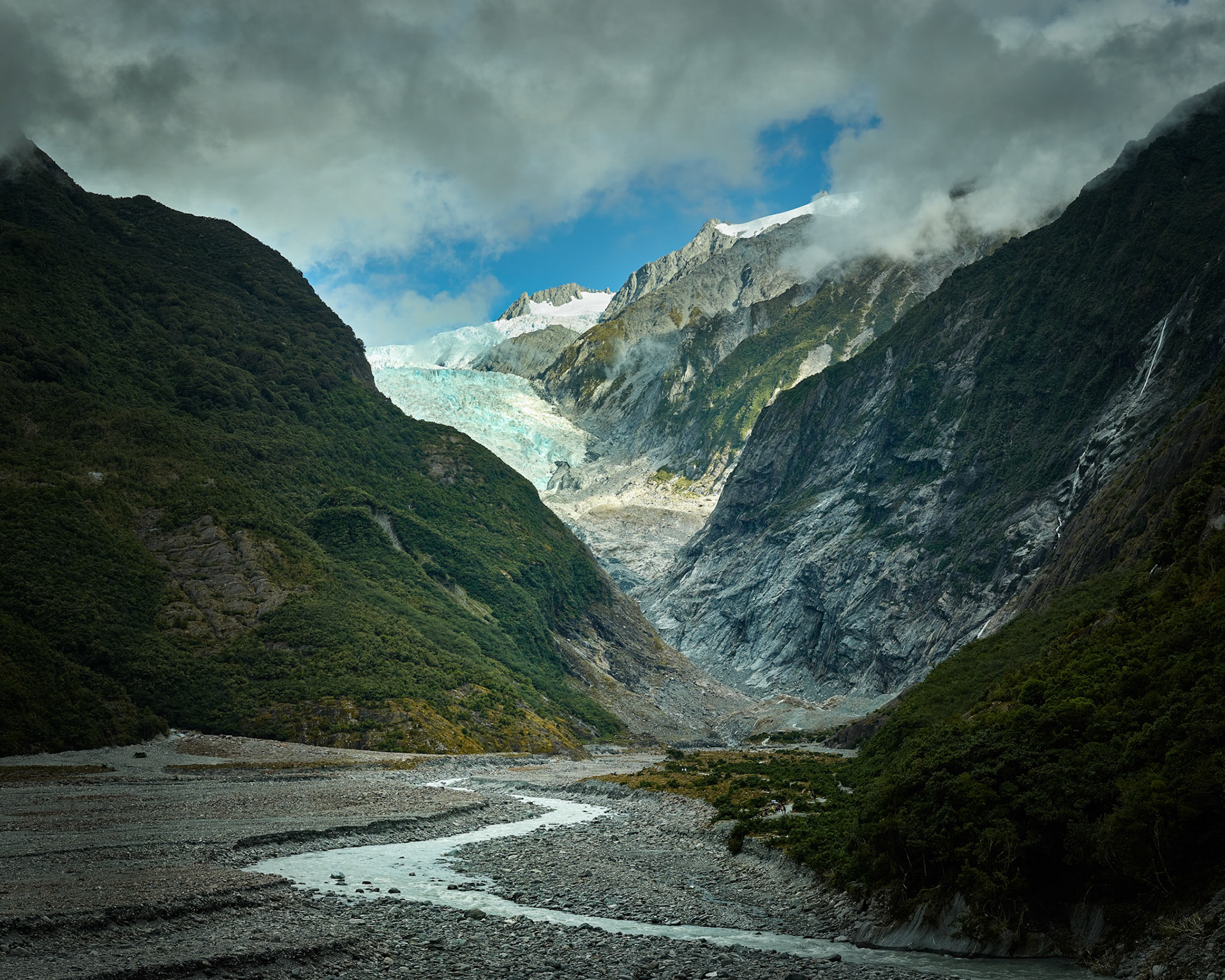 NZ017
