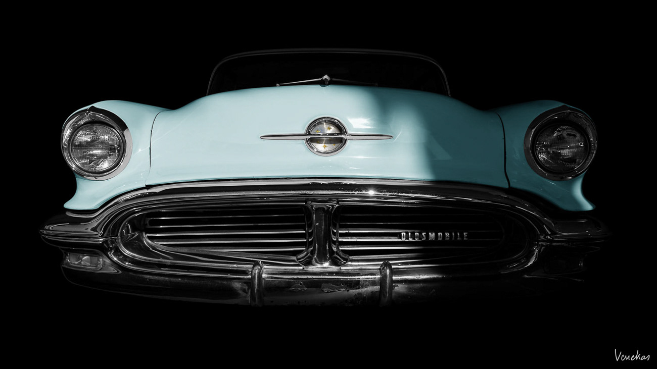 OLDSMOBILE