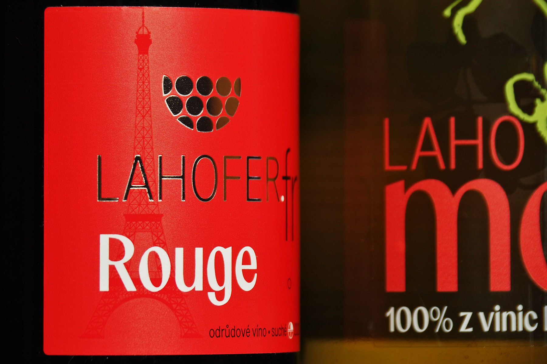 Lahev řady .fr se specialitou Rouge