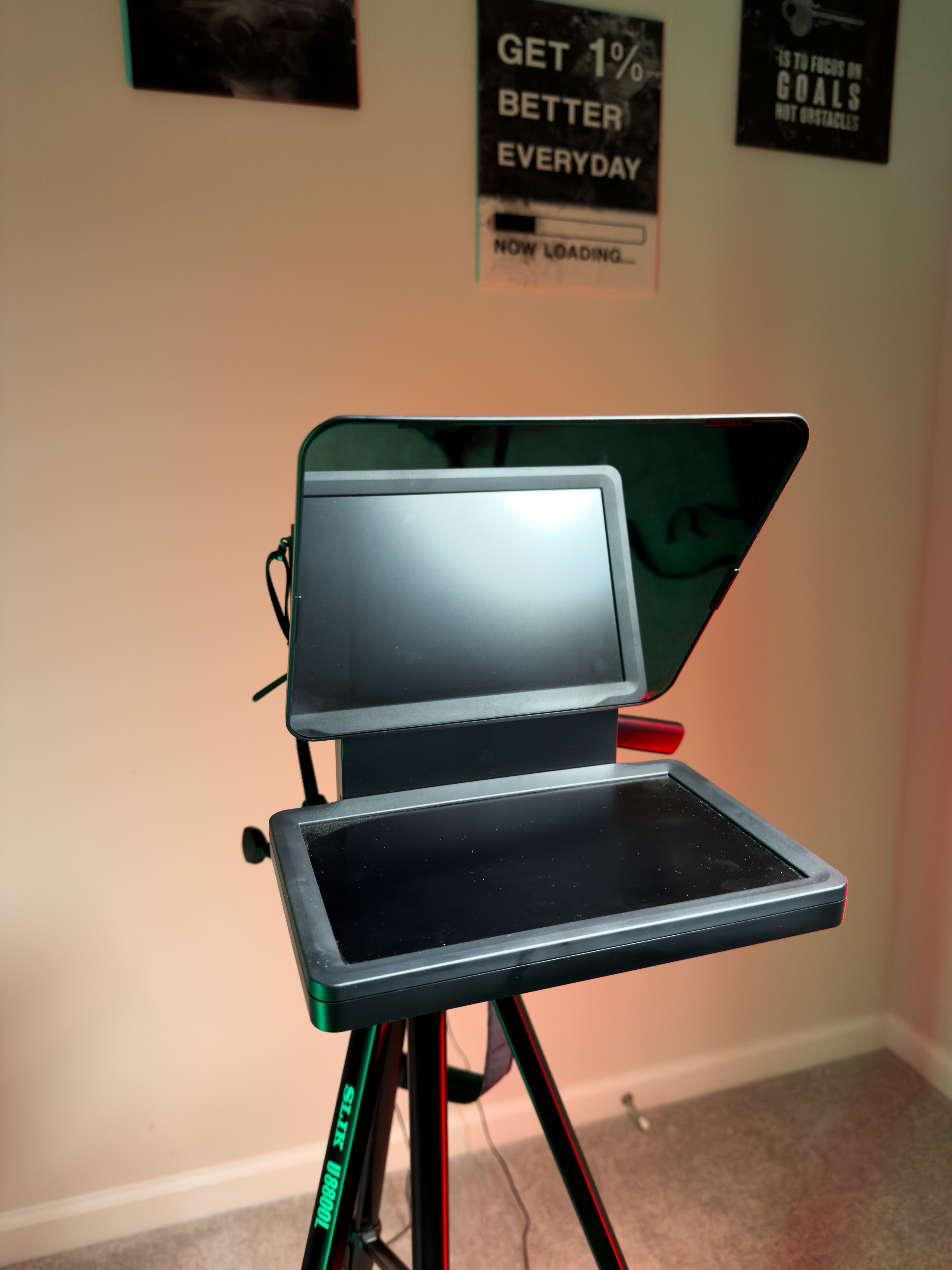 Elgato Teleprompter: The secret to better storytelling.