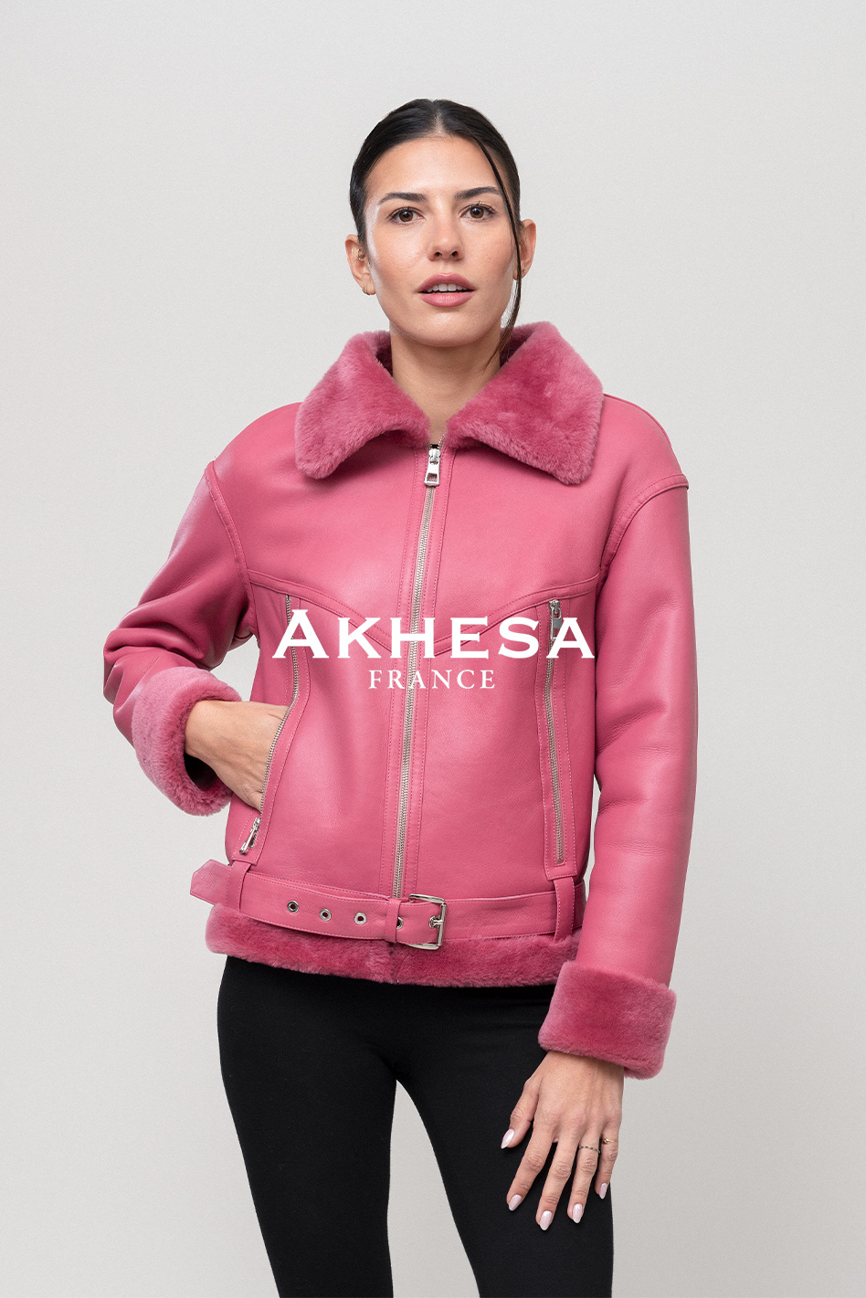 Akhesa FW24 shooting en studio lookbook