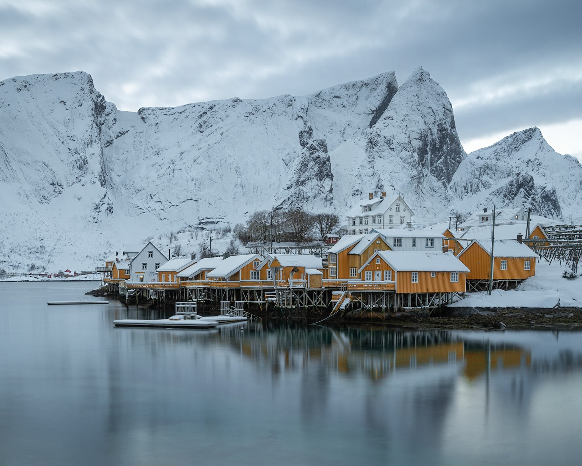 Sakrisøy i blåtimen - Sakrisøy, Lofoten