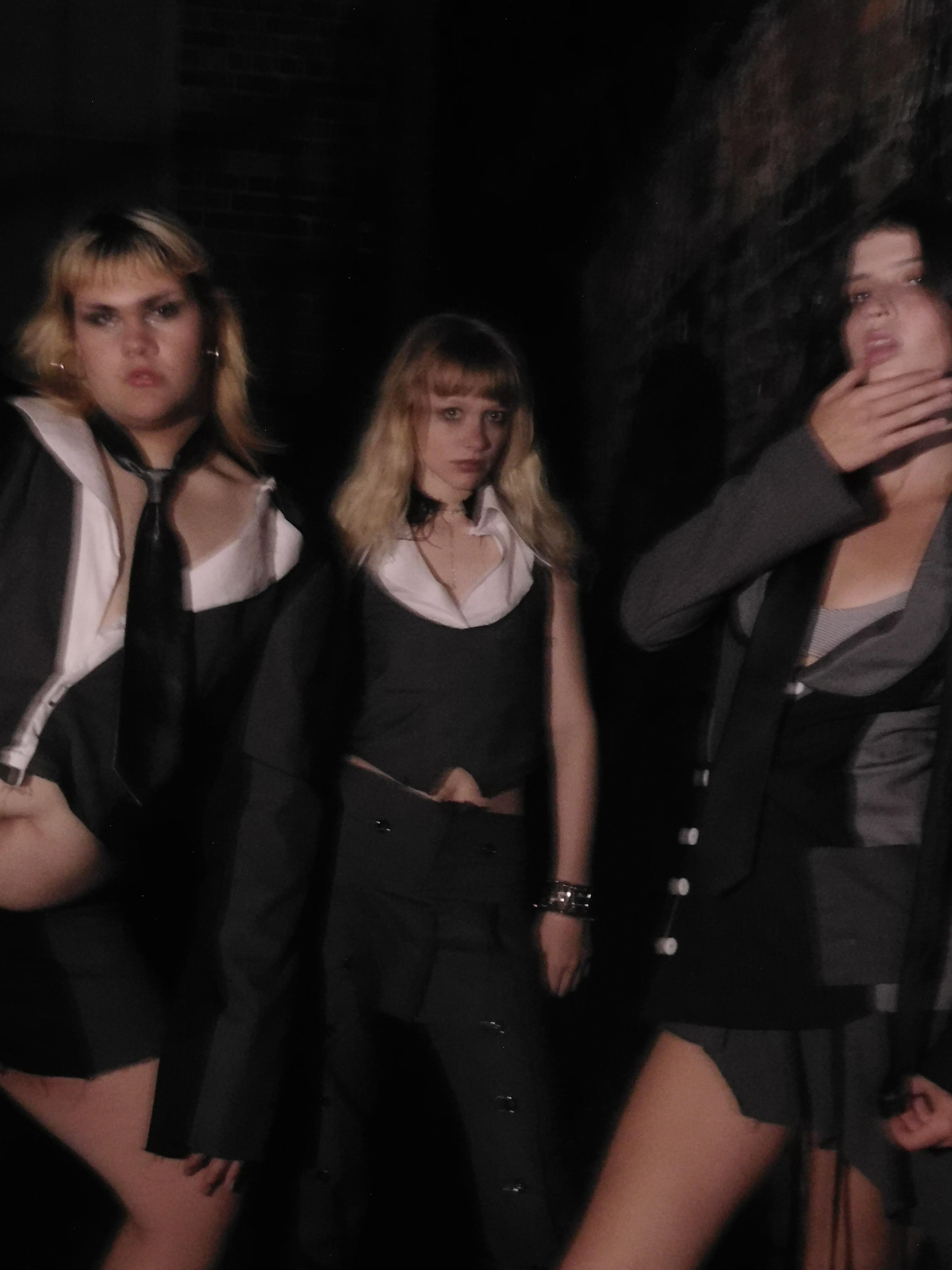 MORNINGAFTERPARTY EDITORIAL SHOOT (1 OF 3)