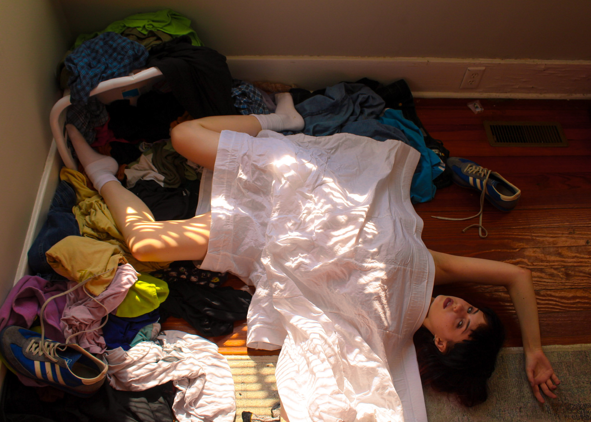 "LAUNDRY DAY" EDITORIAL SHOOT (1 OF 2)