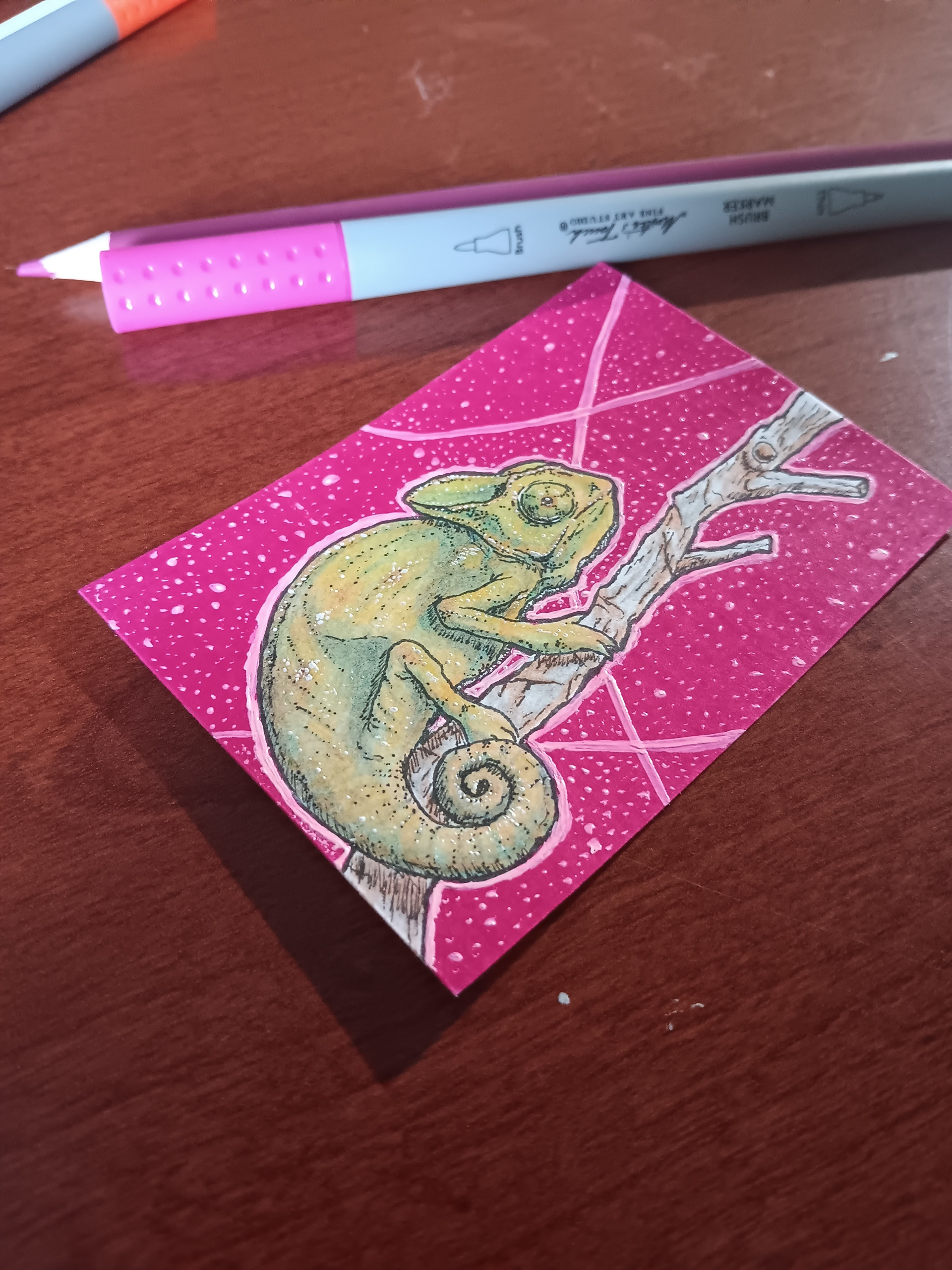 "CHAMELEON" (MIXED MEDIA | 2.5"X3.5")