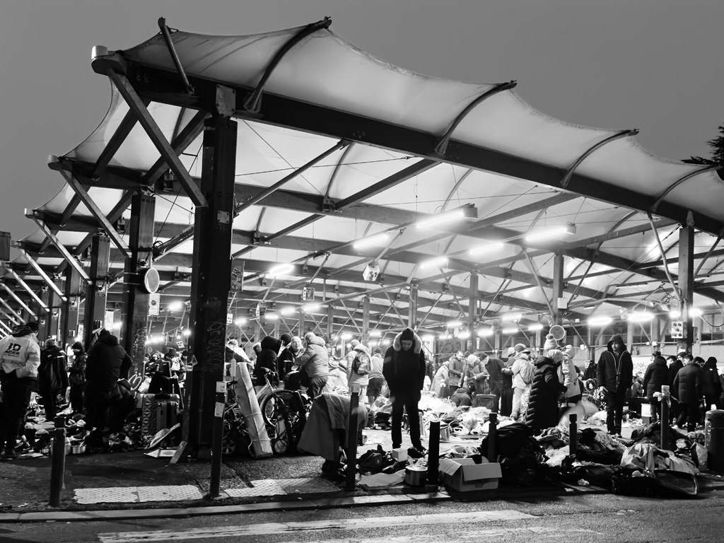 2025-Croix de Chavaux marché des Biffins