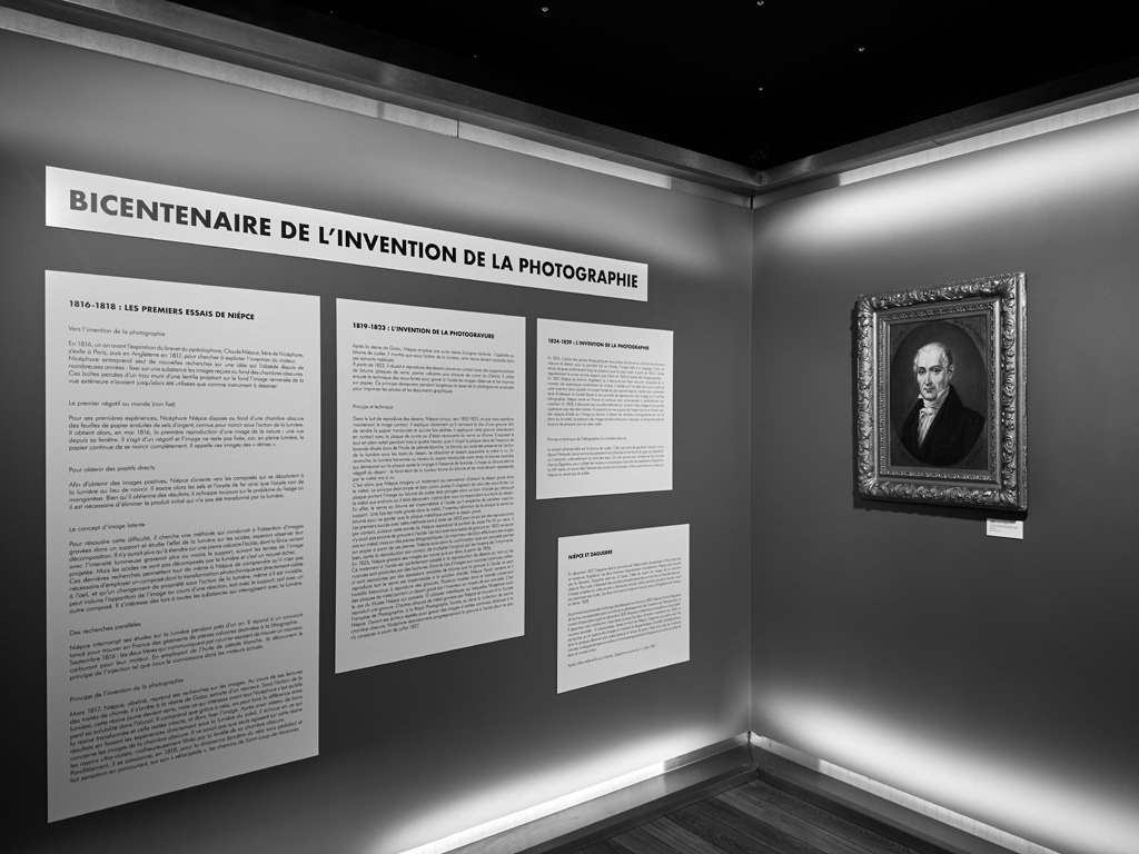 2024 - Bicentenaire de l'invention de la photographie - Quai de la Photo -