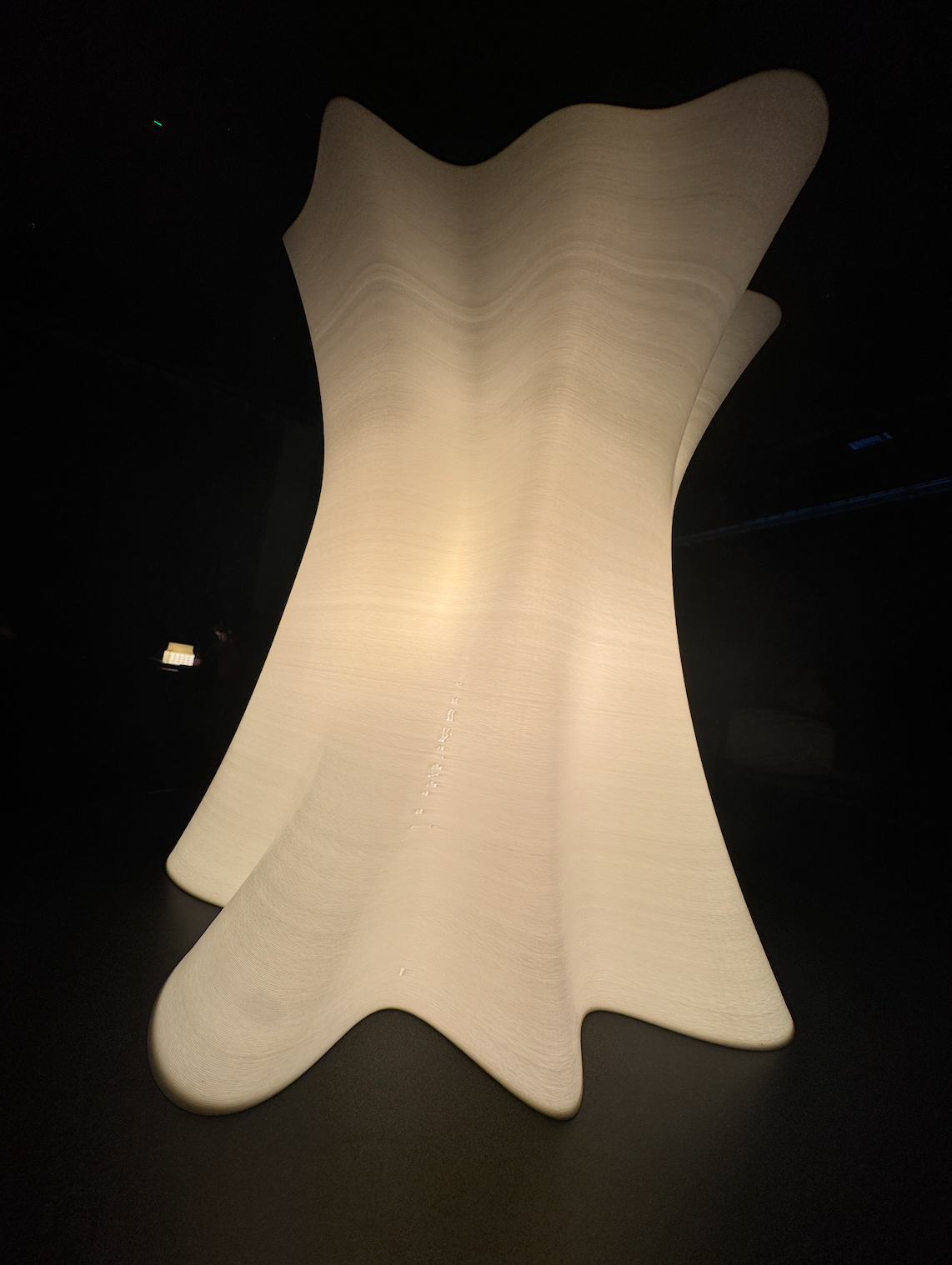3D printed "tree trunk" lamp
