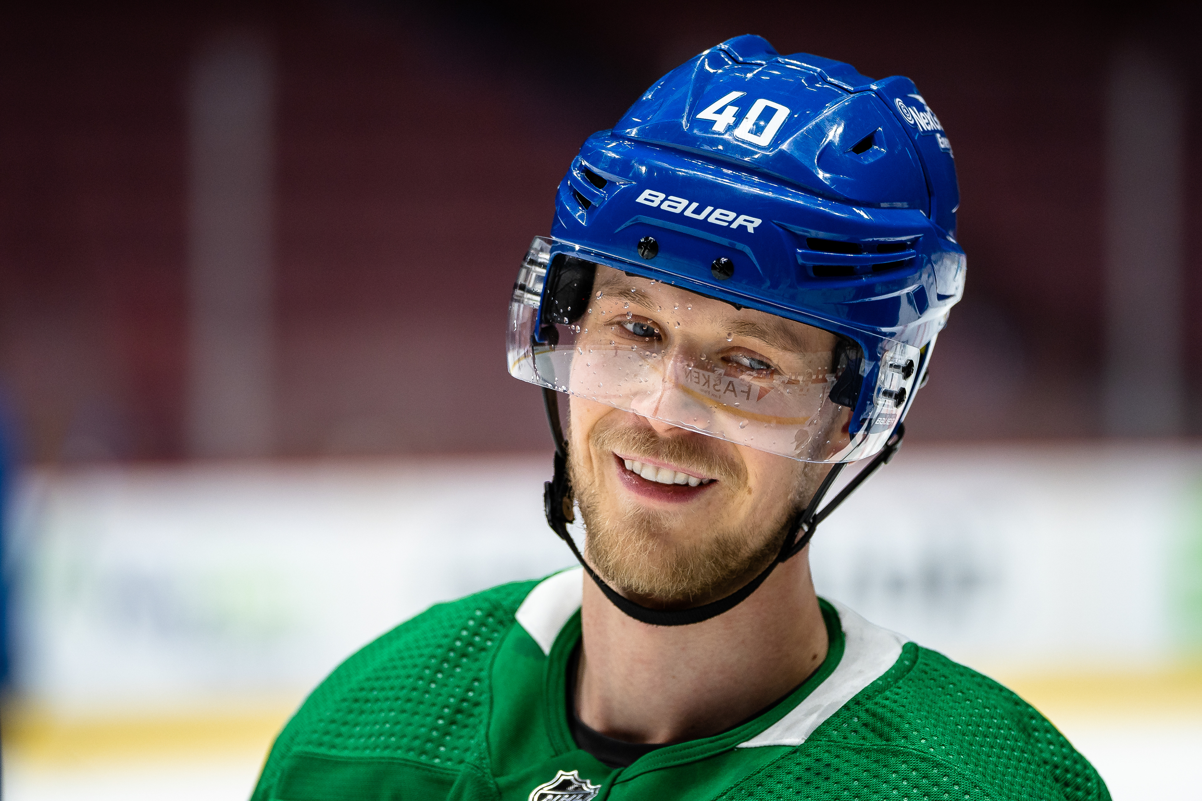 Canucks Forward Elias Pettersson