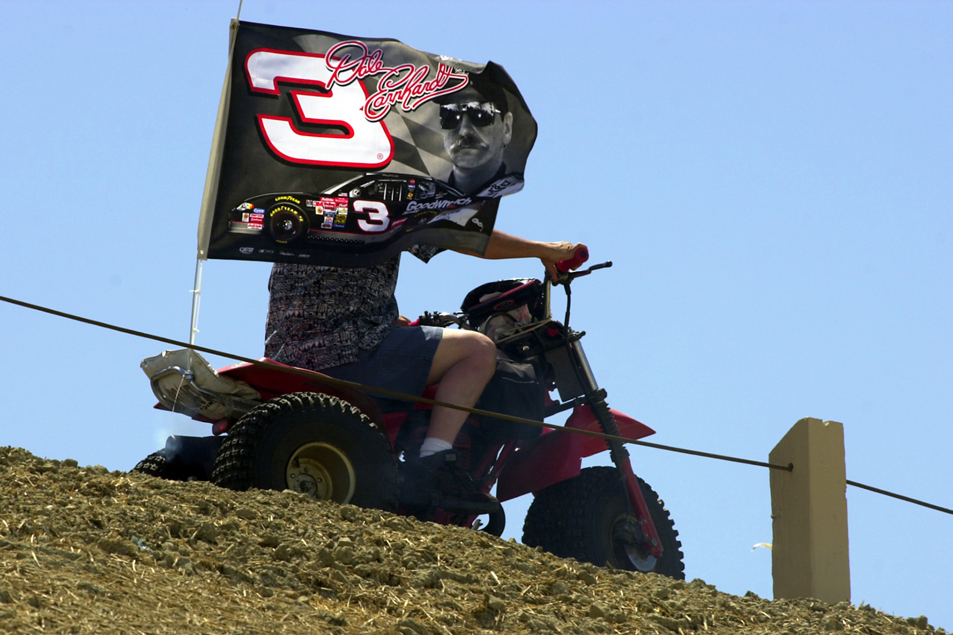 2000 - Dale Earnhardt Sr. had a huge fan base in NASCAR. They were out in force at Sears Point.  ©  IAN DONALD