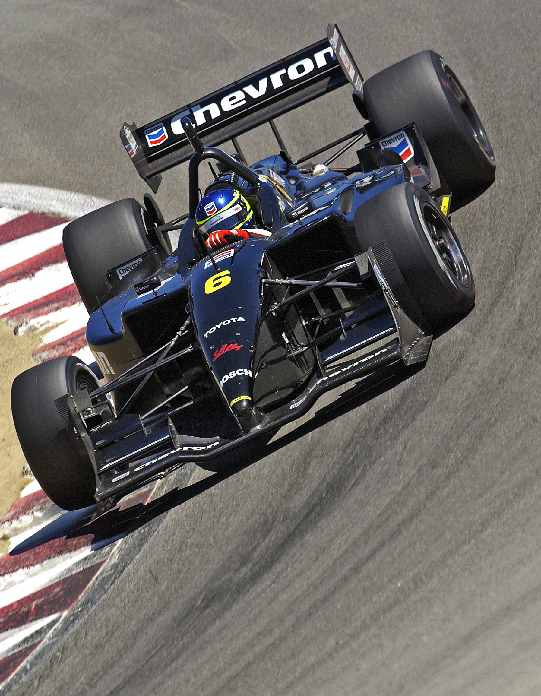 2002 CART Indy Car Champion - Cristiano da Matta - in his Newman-Haas Lola Toyota  ©  IAN DONALD
