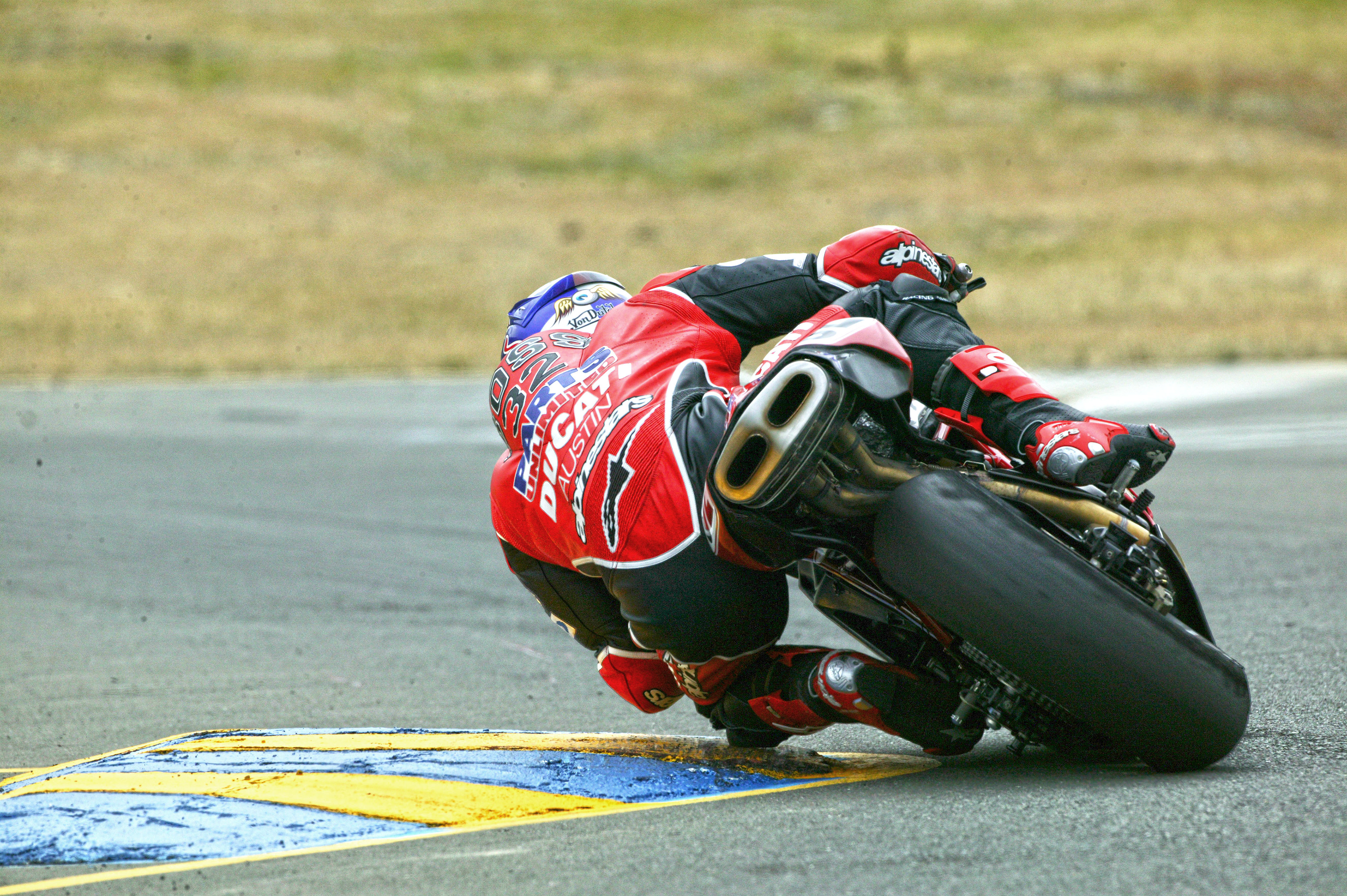Eric Bostrom  ©  IAN DONALD