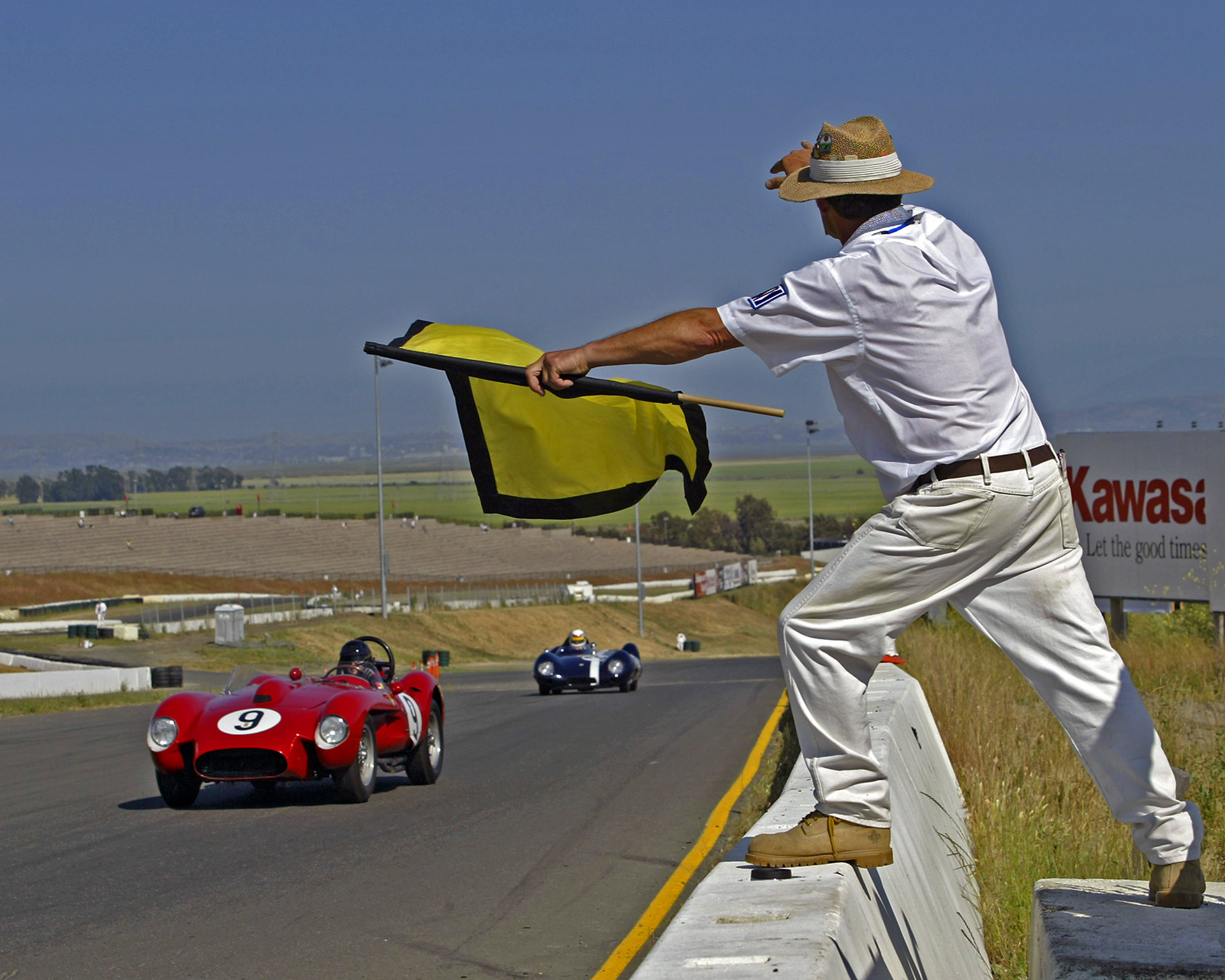 Yellow Flag... ©  IAN DONALD