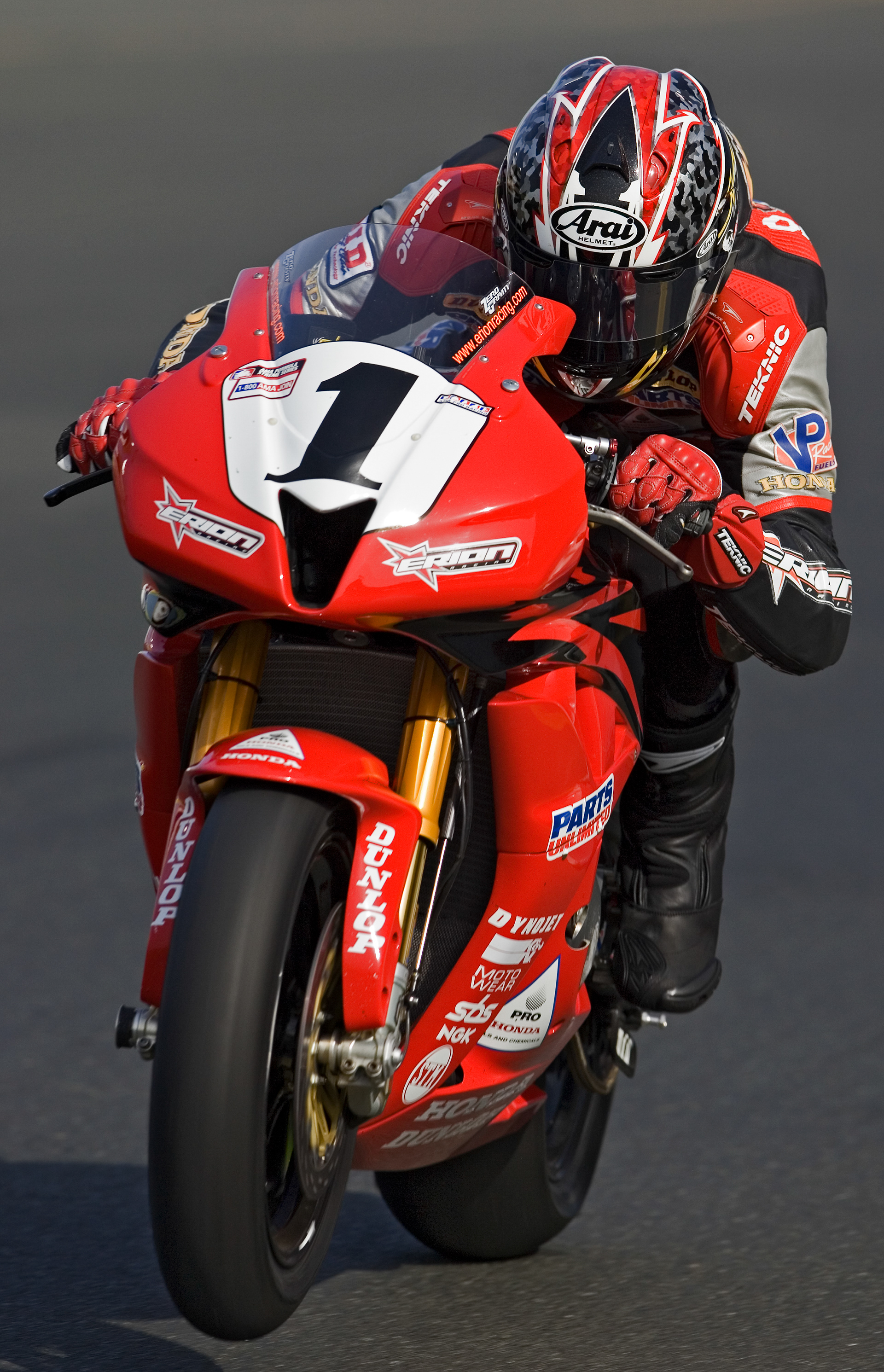 Josh Hayes "wheelies" to the Finish Line... ©  IAN DONALD