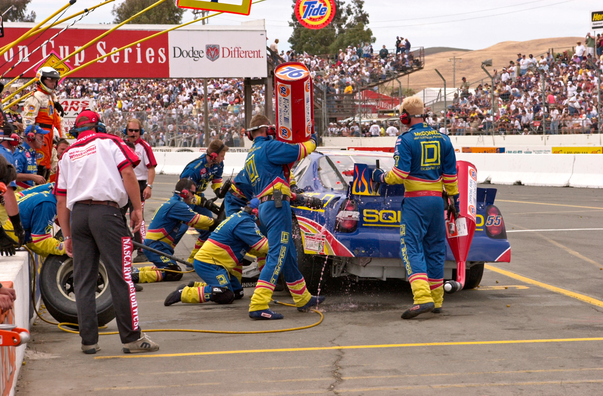 Fuel Spill during the Square D Crew's Pit Stop...© IAN DONALD