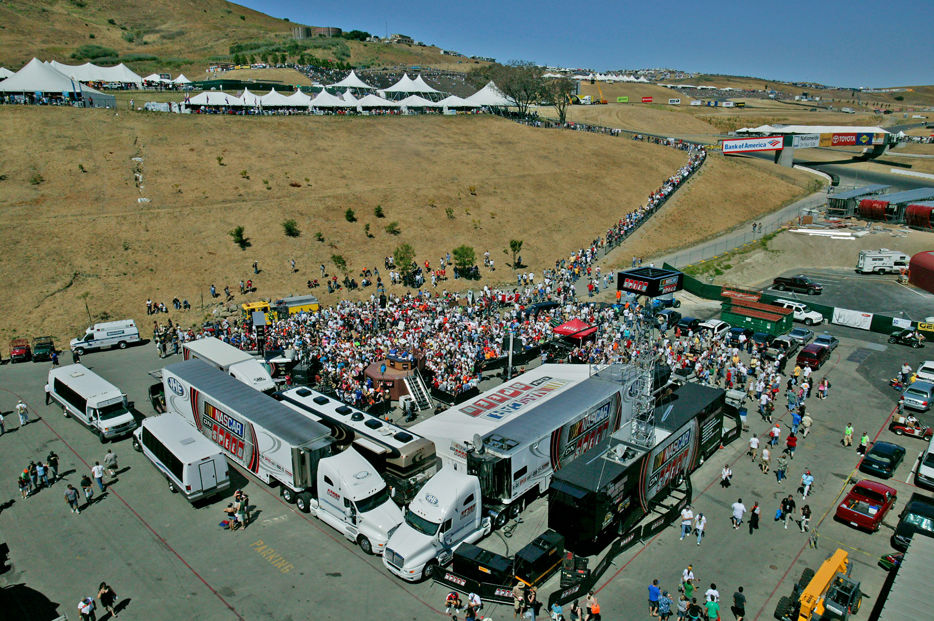 SPEED TV at NASCAR...©  IAN DONALD