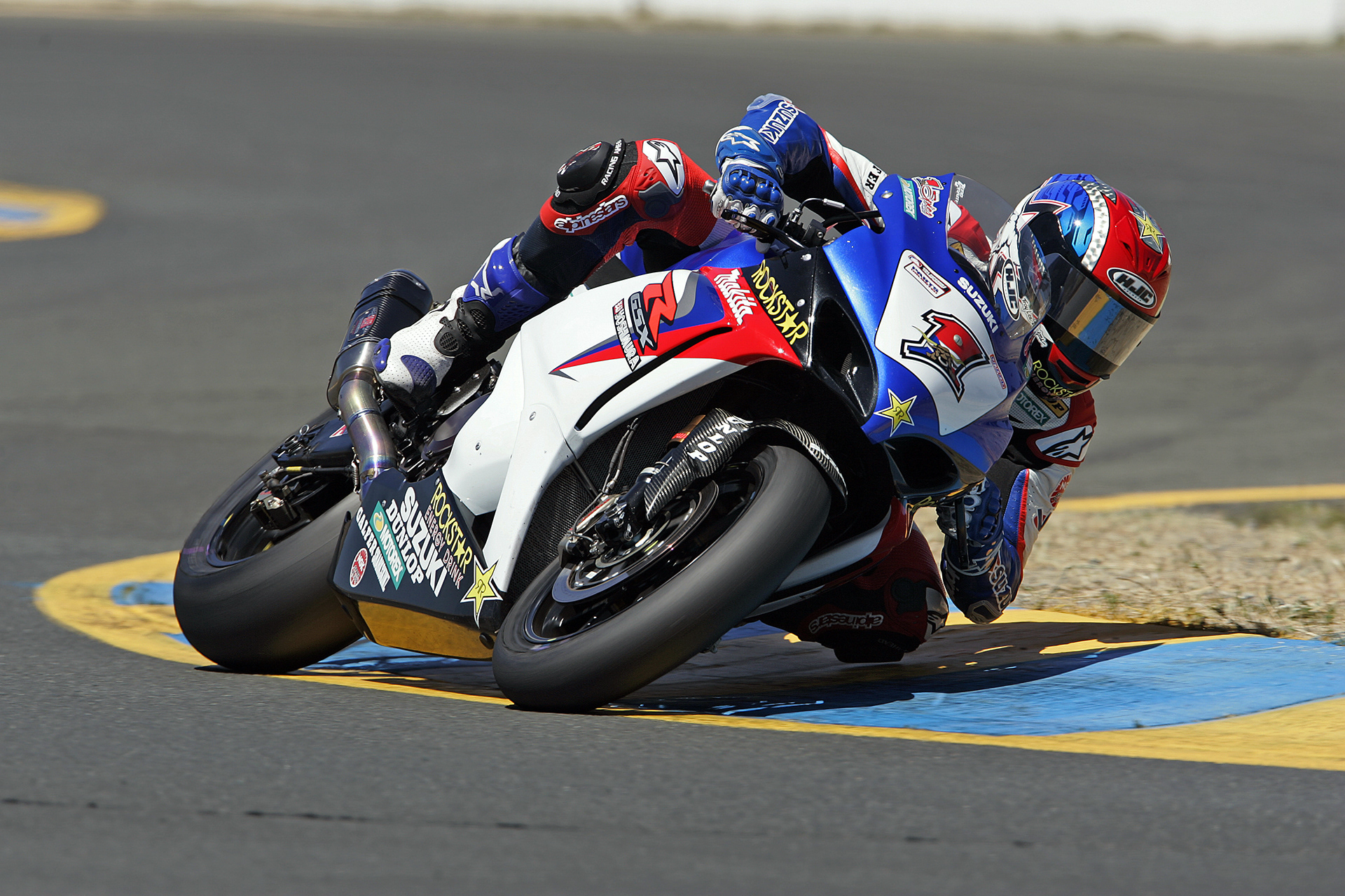 Ben Spies in the "Bus Stop" at Sonoma.  ©  IAN DONALD