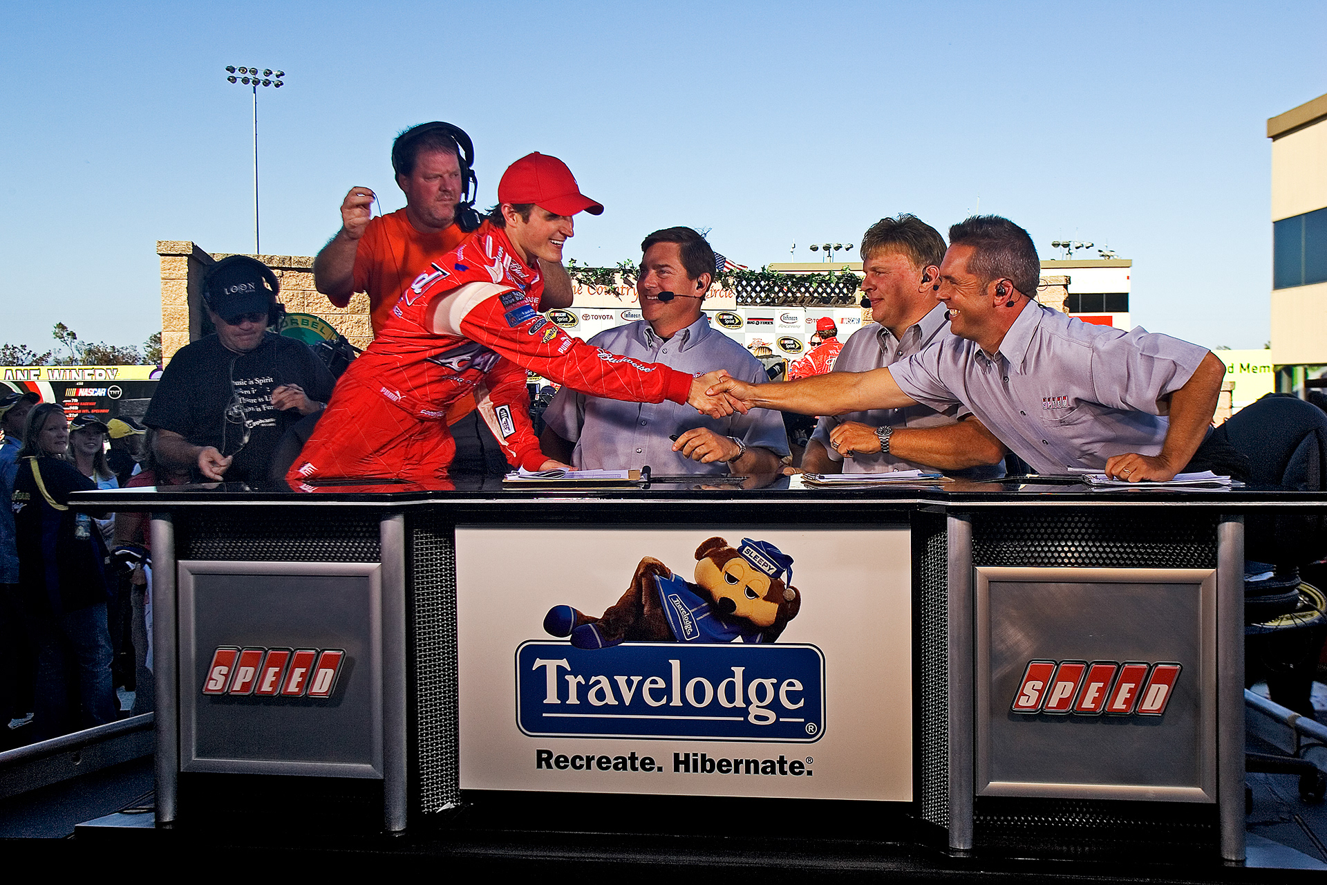 Kasey Kahne in the SPEED Channel Winner's Interview.  ©  IAN DONALD